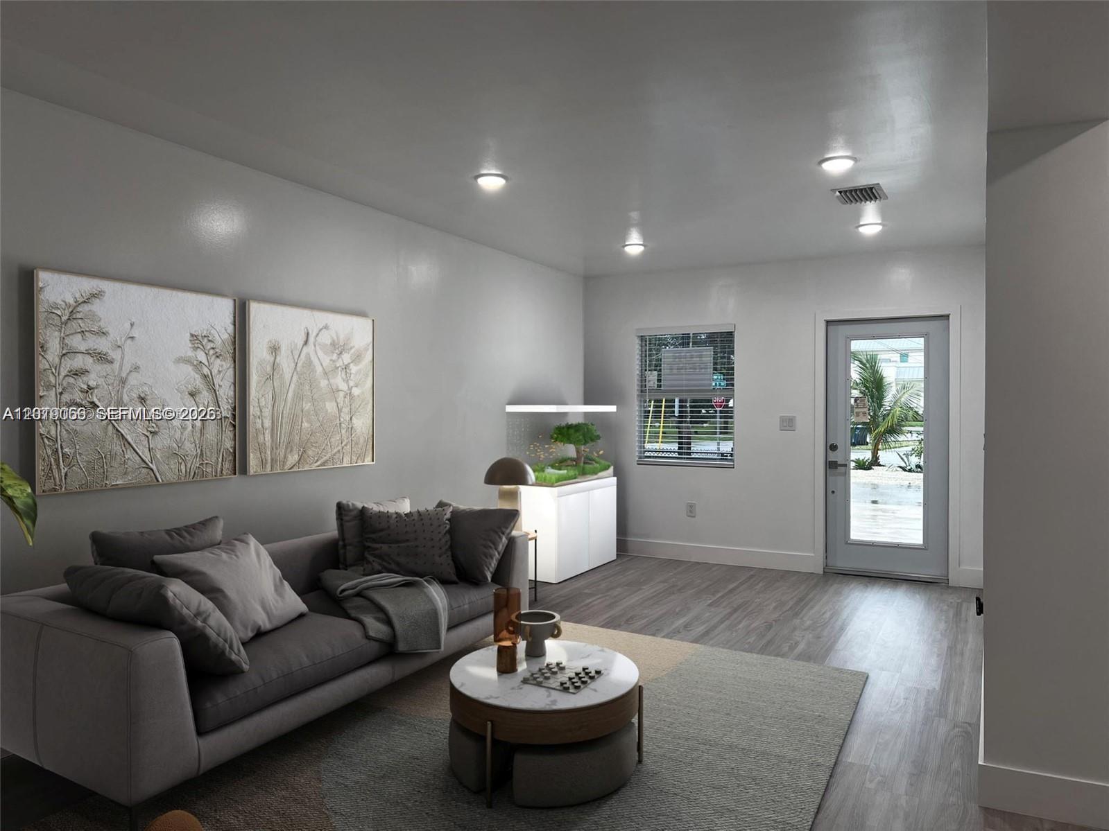 526 NW 6th St