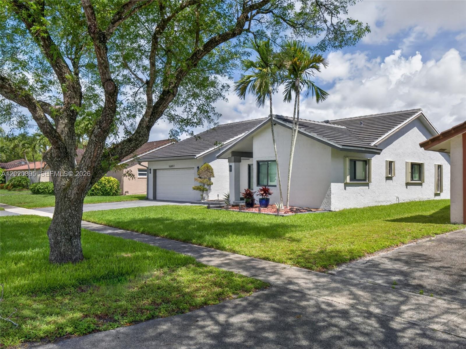 10407 NW 5th St
