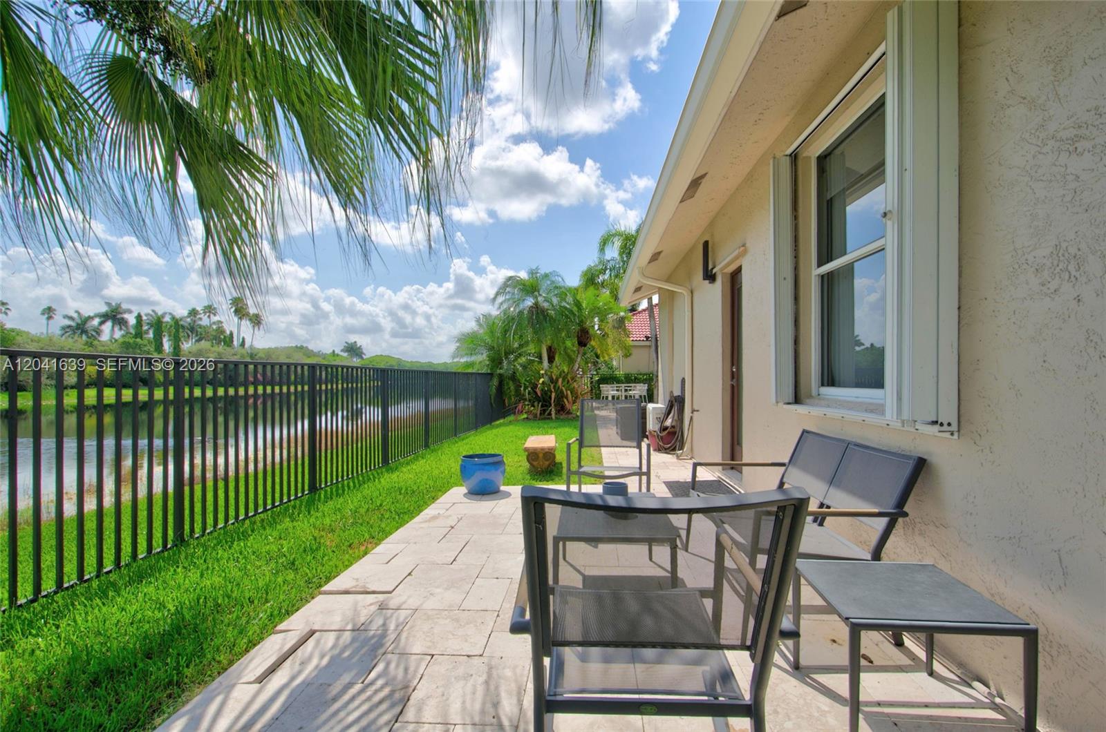 1136 Ginger Cir