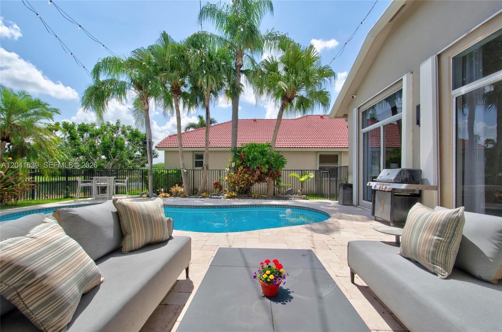 1136 Ginger Cir