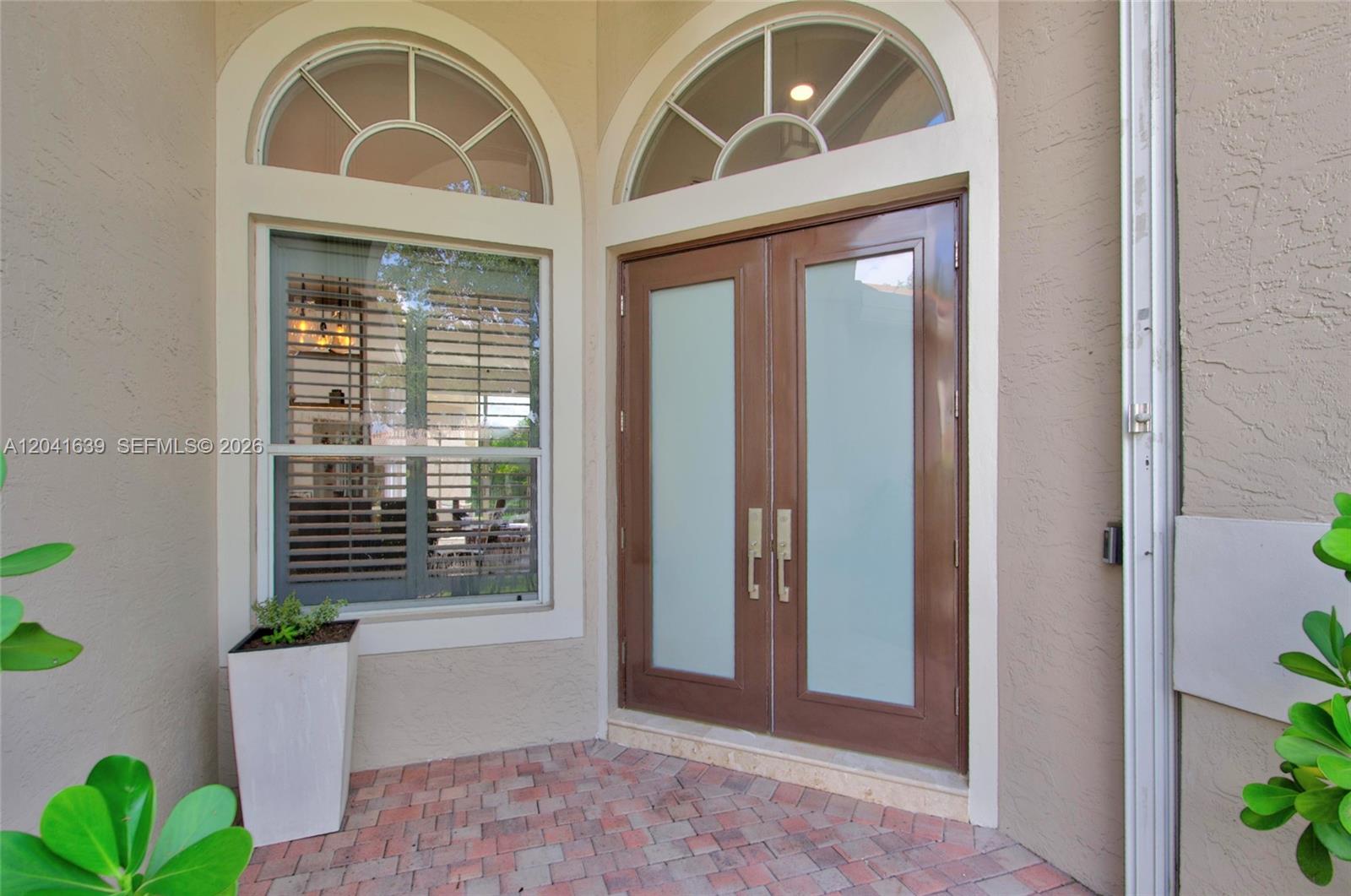 1136 Ginger Cir