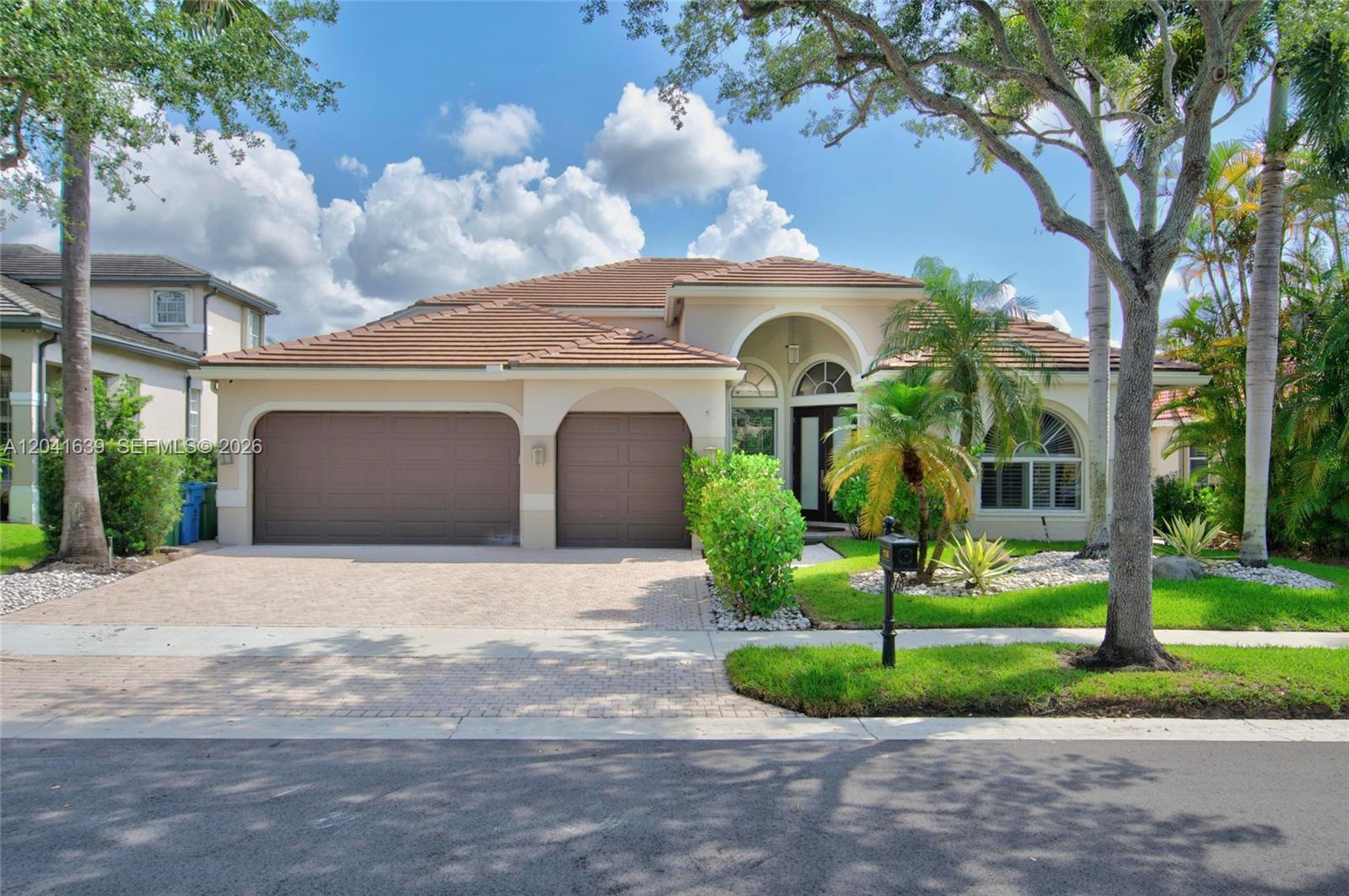 1136 Ginger Cir