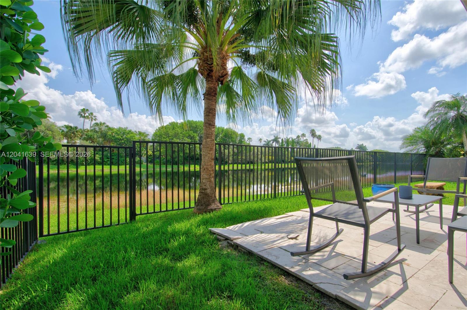 1136 Ginger Cir