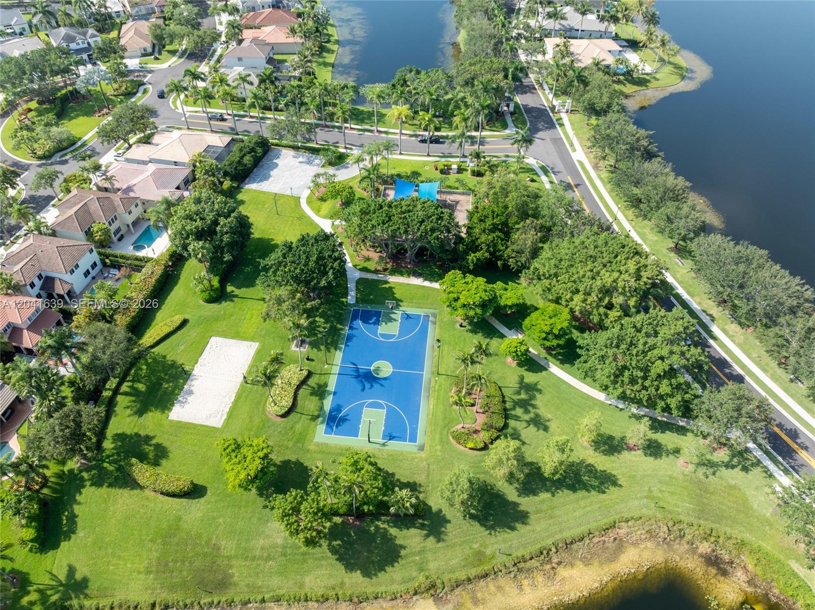 1136 Ginger Cir