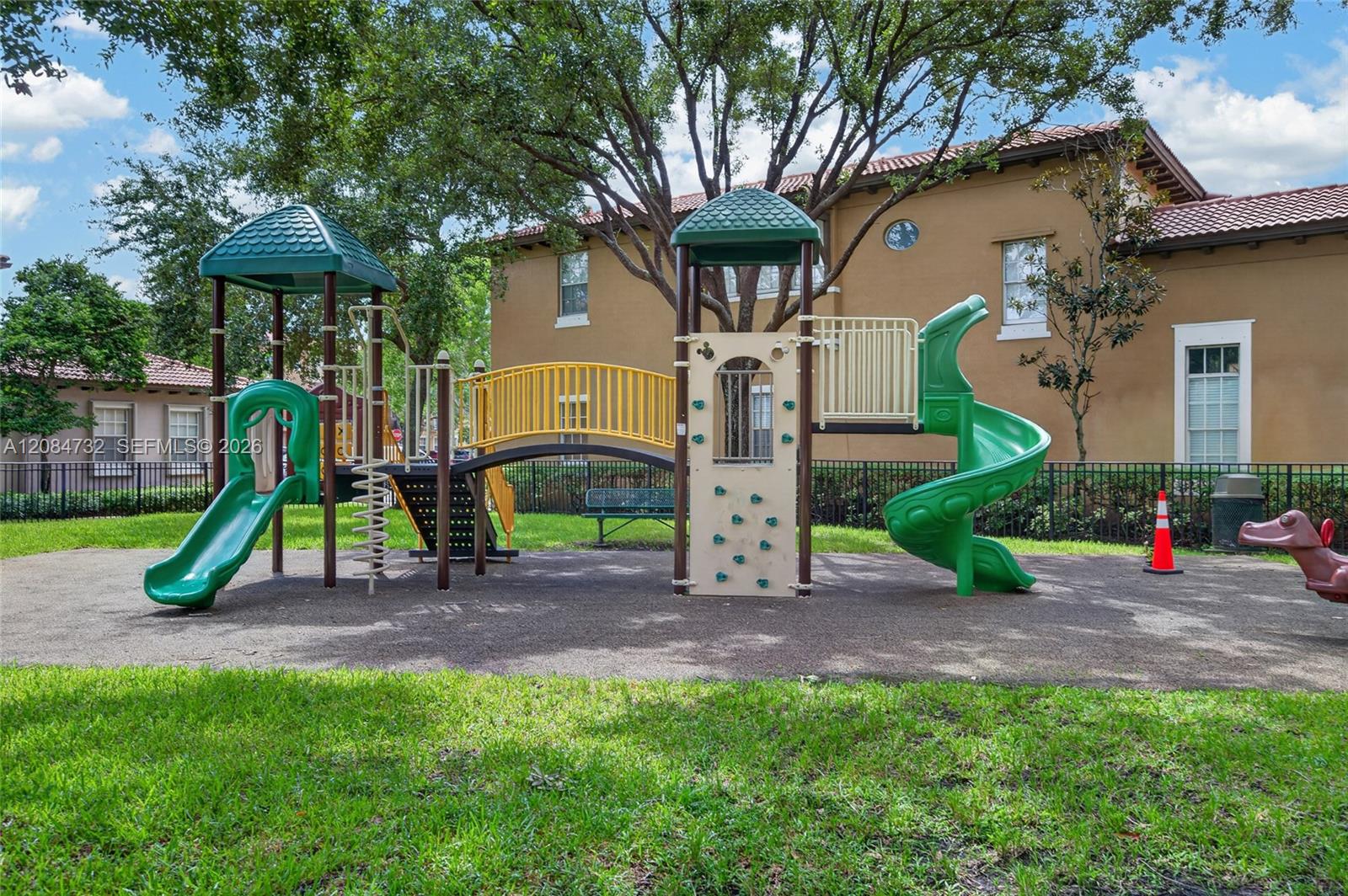 628 SW 147th Ter