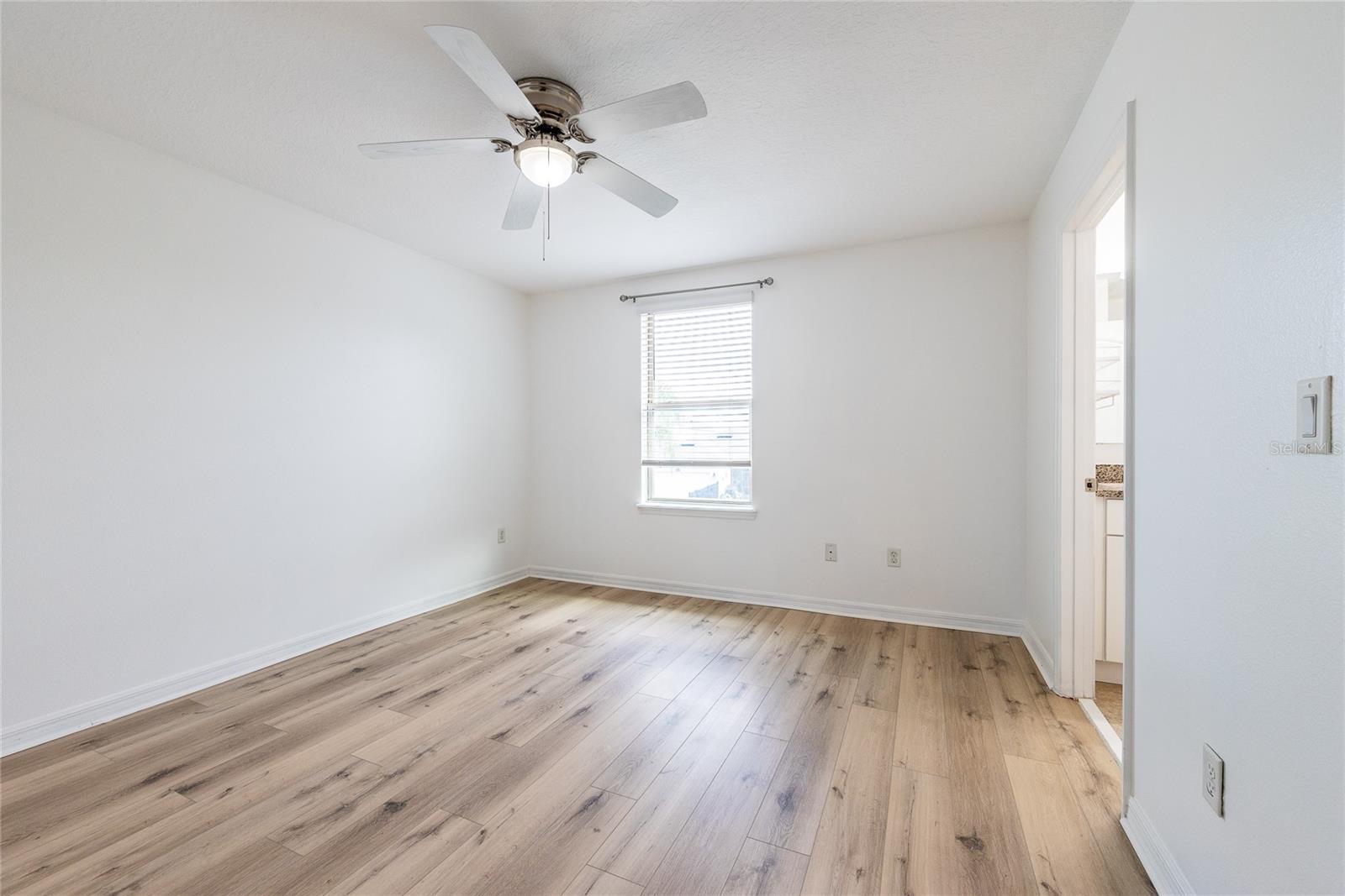 16162 ARBOR CREST ALY