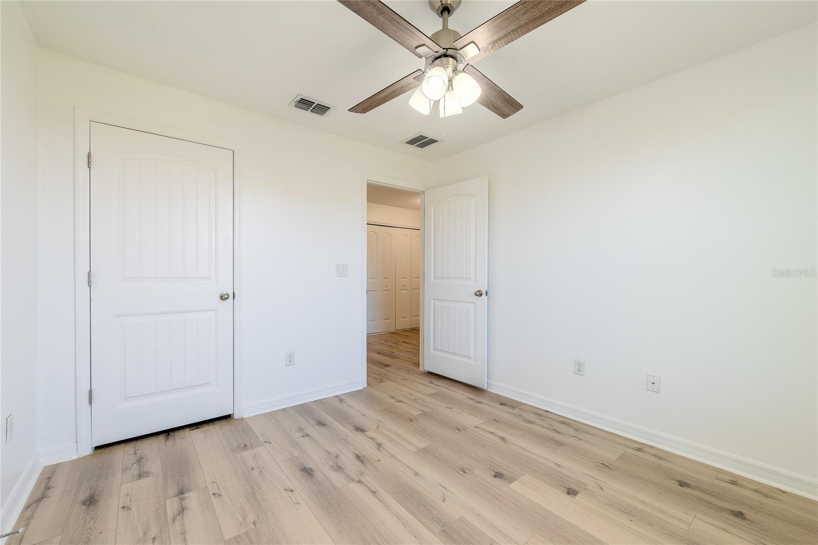 16162 ARBOR CREST ALY