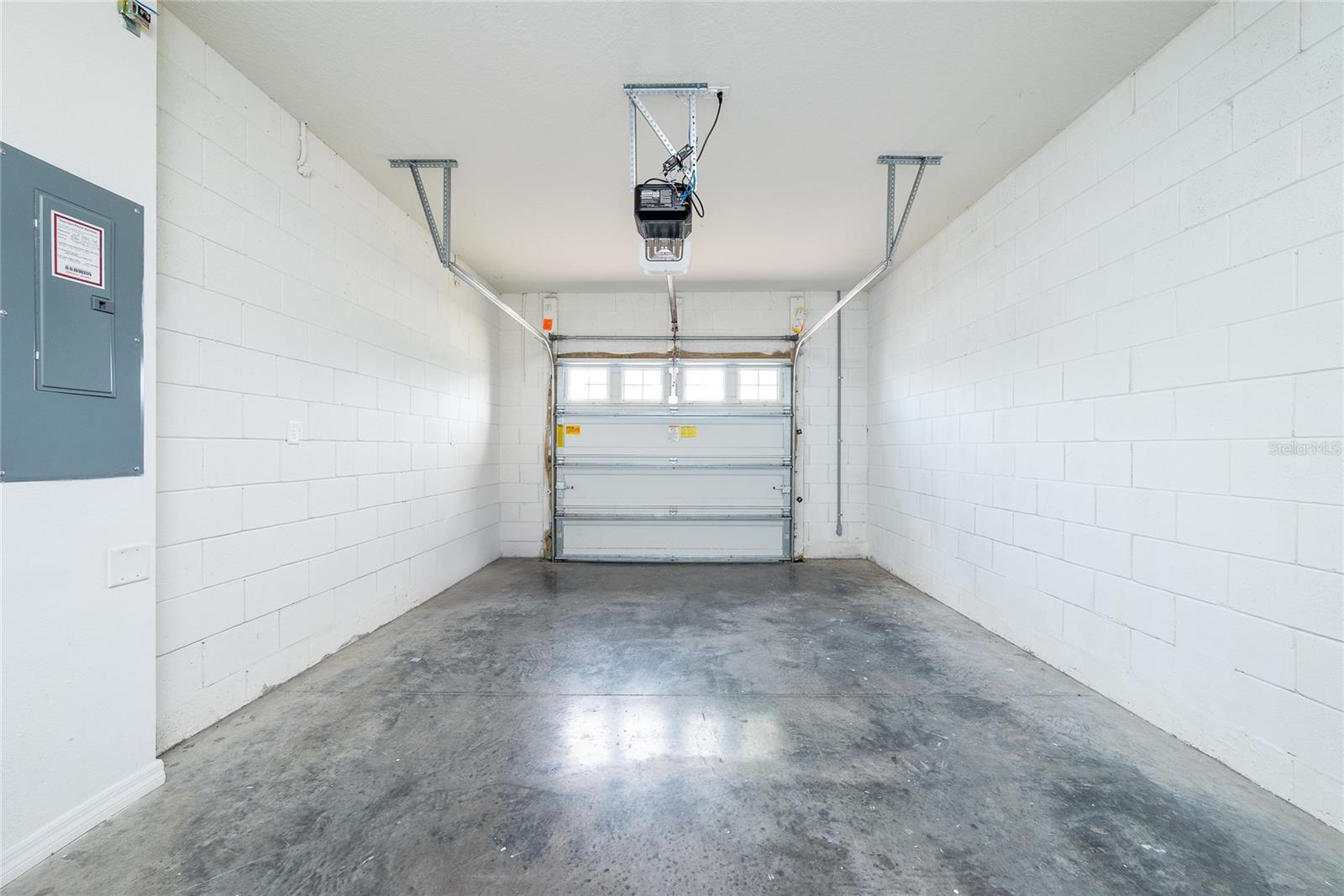 16162 ARBOR CREST ALY