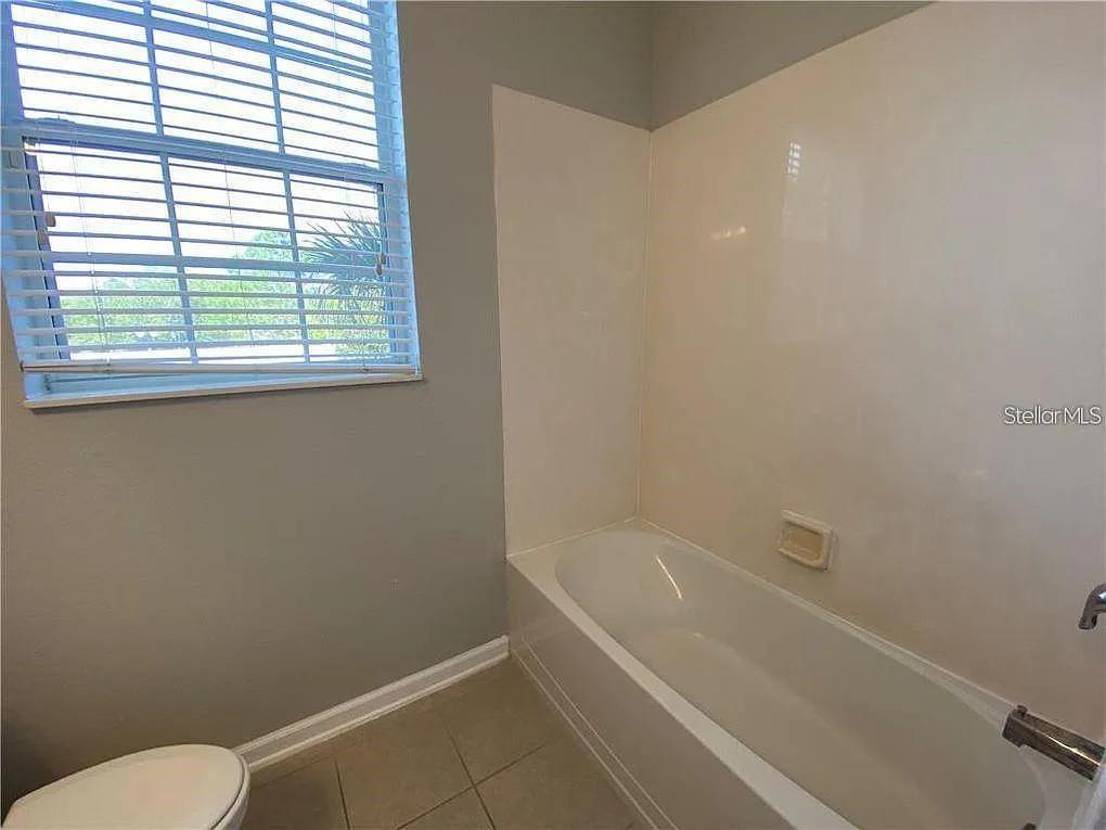 6434 CAVA ALTA DR #206