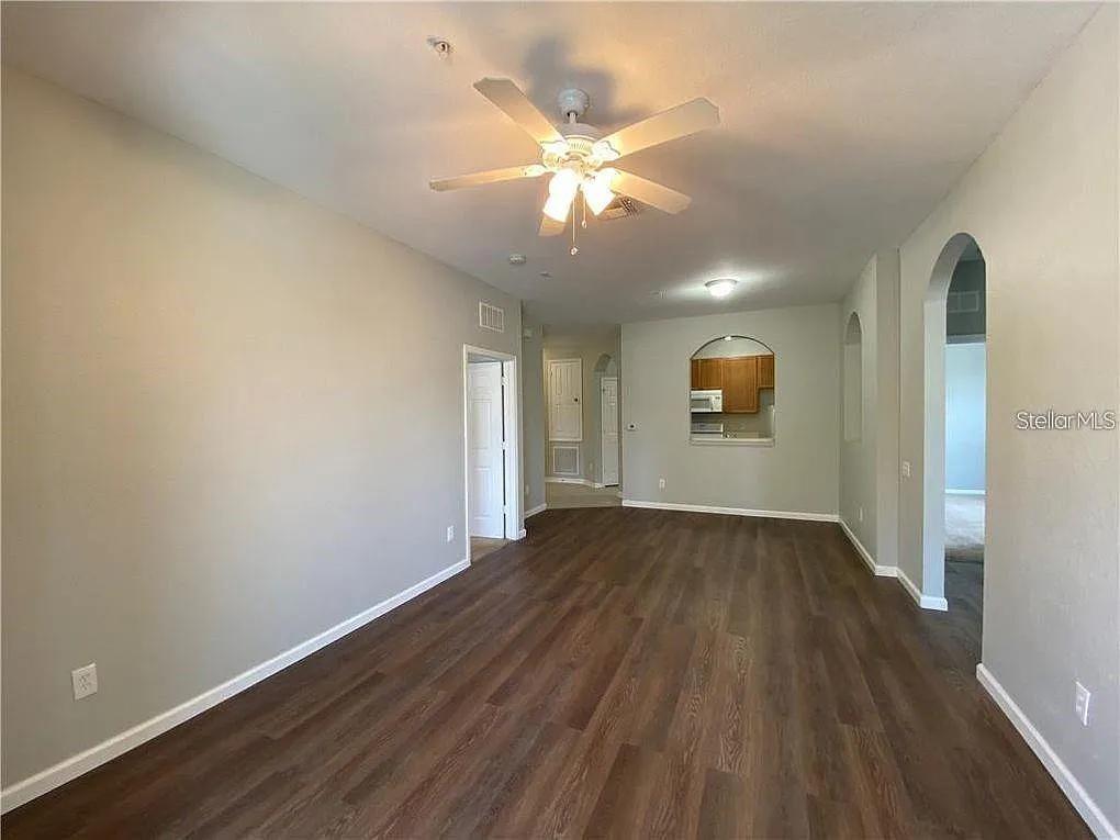 6434 CAVA ALTA DR #206