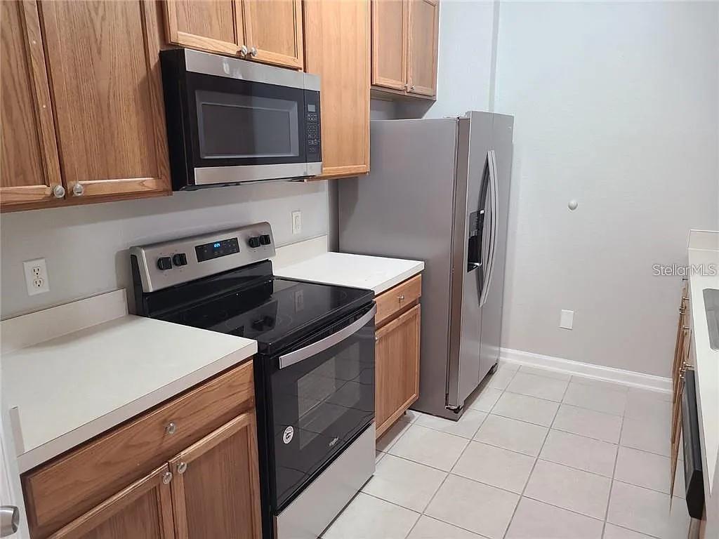 6434 CAVA ALTA DR #206