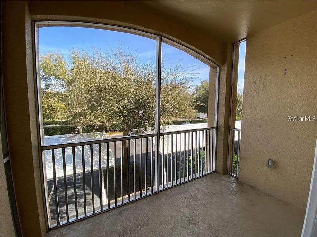 6434 CAVA ALTA DR #206