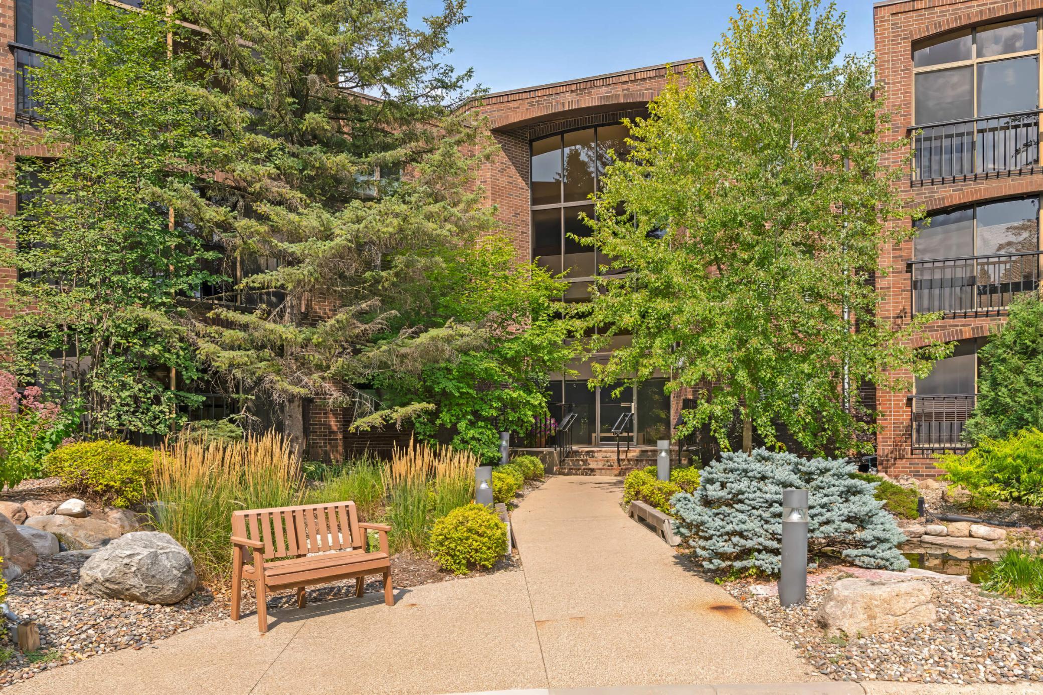 5601 Dewey Hill Road Unit: 203