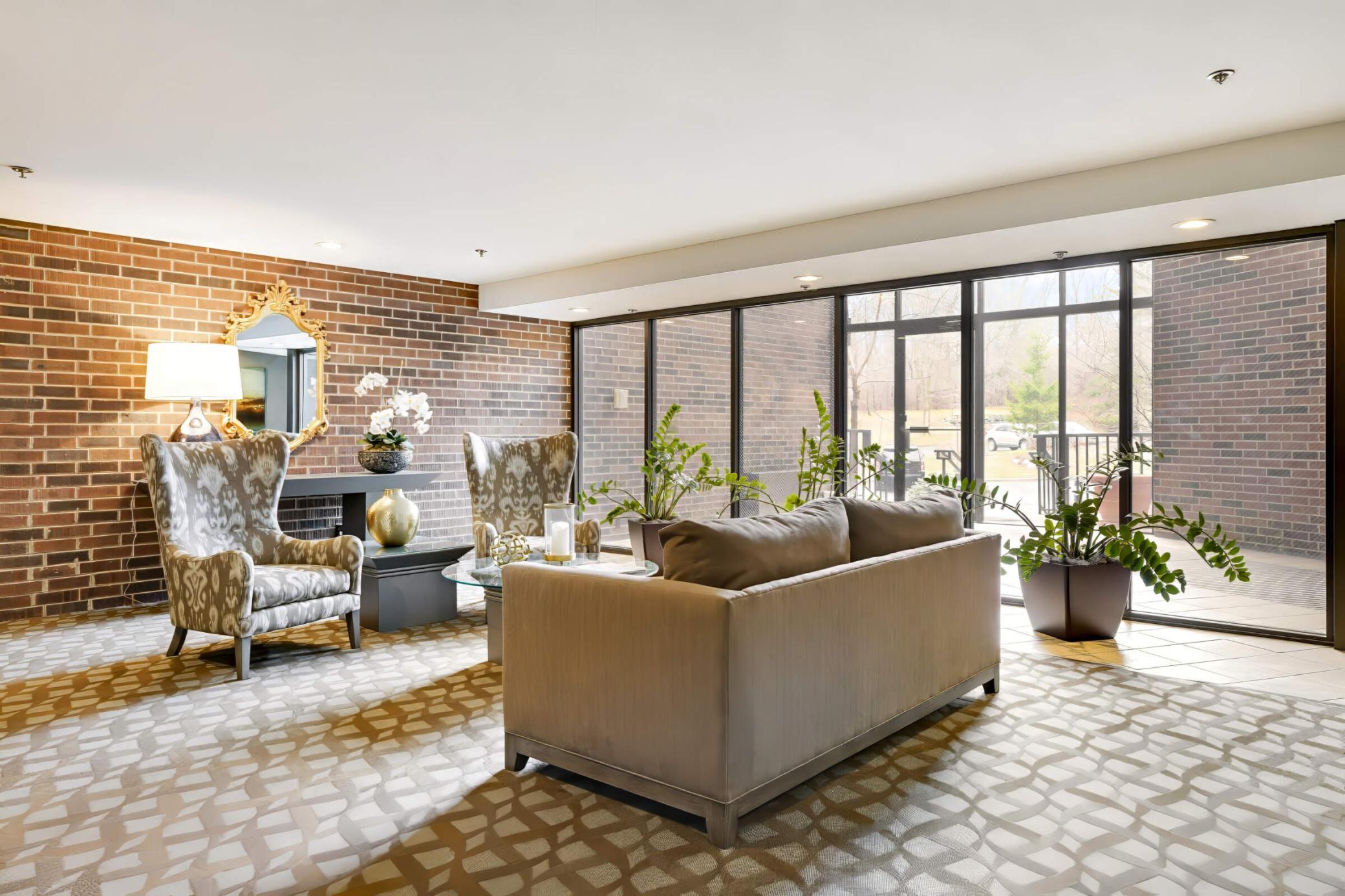 5601 Dewey Hill Road Unit: 203