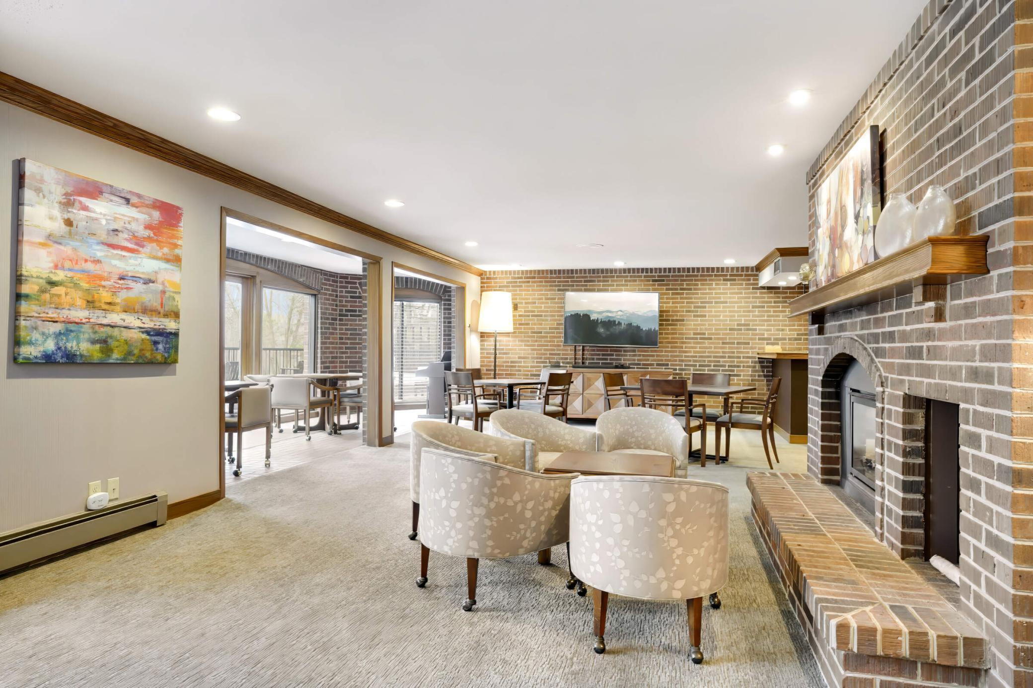 5601 Dewey Hill Road Unit: 203