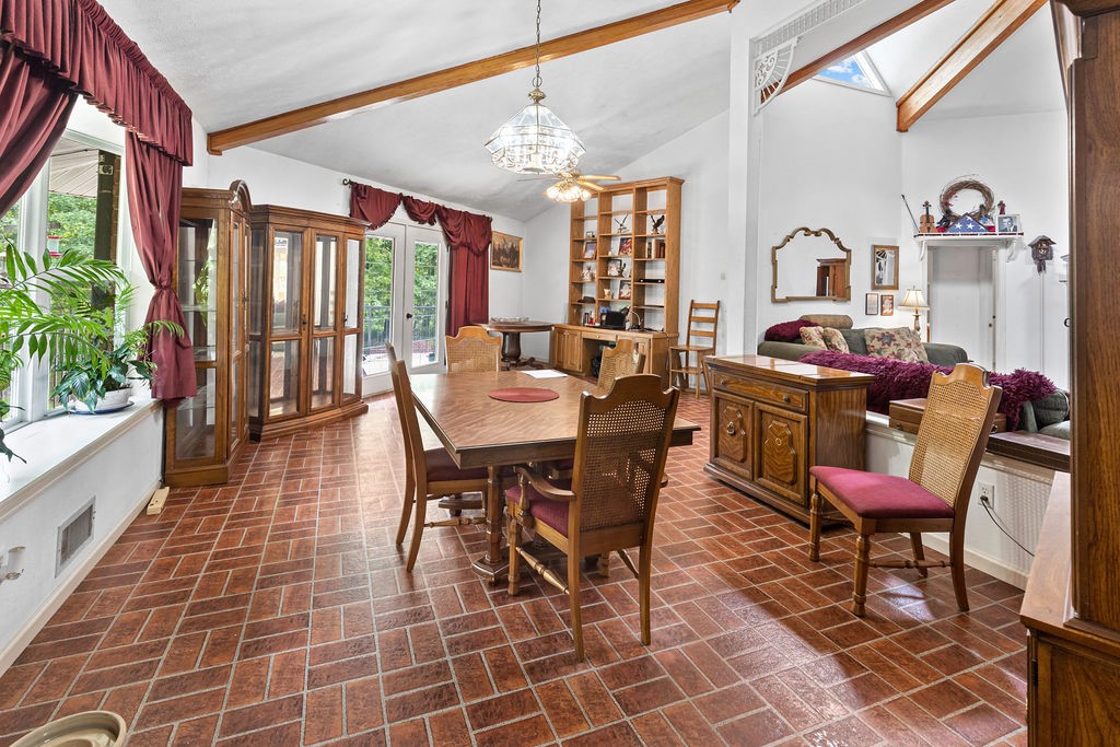 792 NC 6850 (Asia Point Rd.)