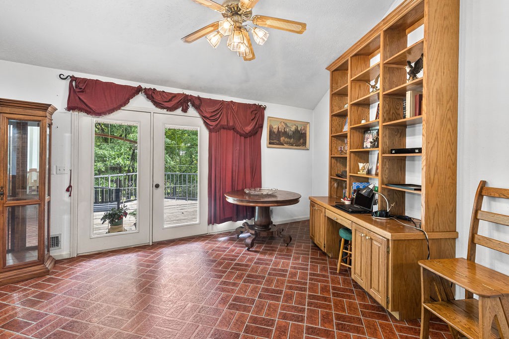 792 NC 6850 (Asia Point Rd.)