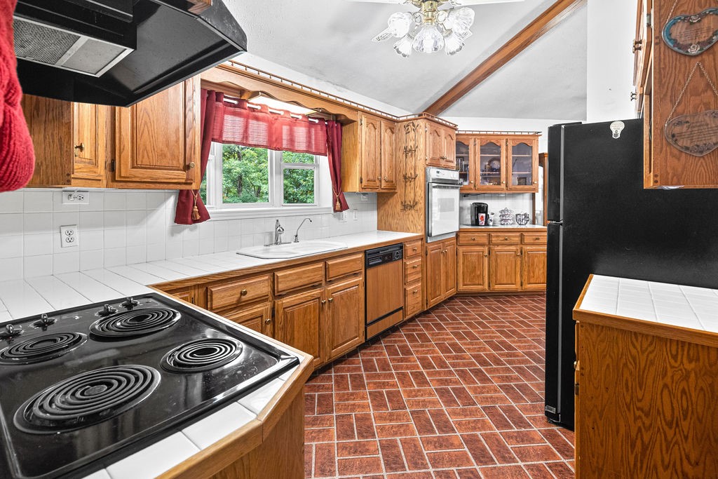 792 NC 6850 (Asia Point Rd.)