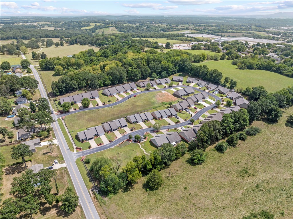 3107 Belmont Avenue 7