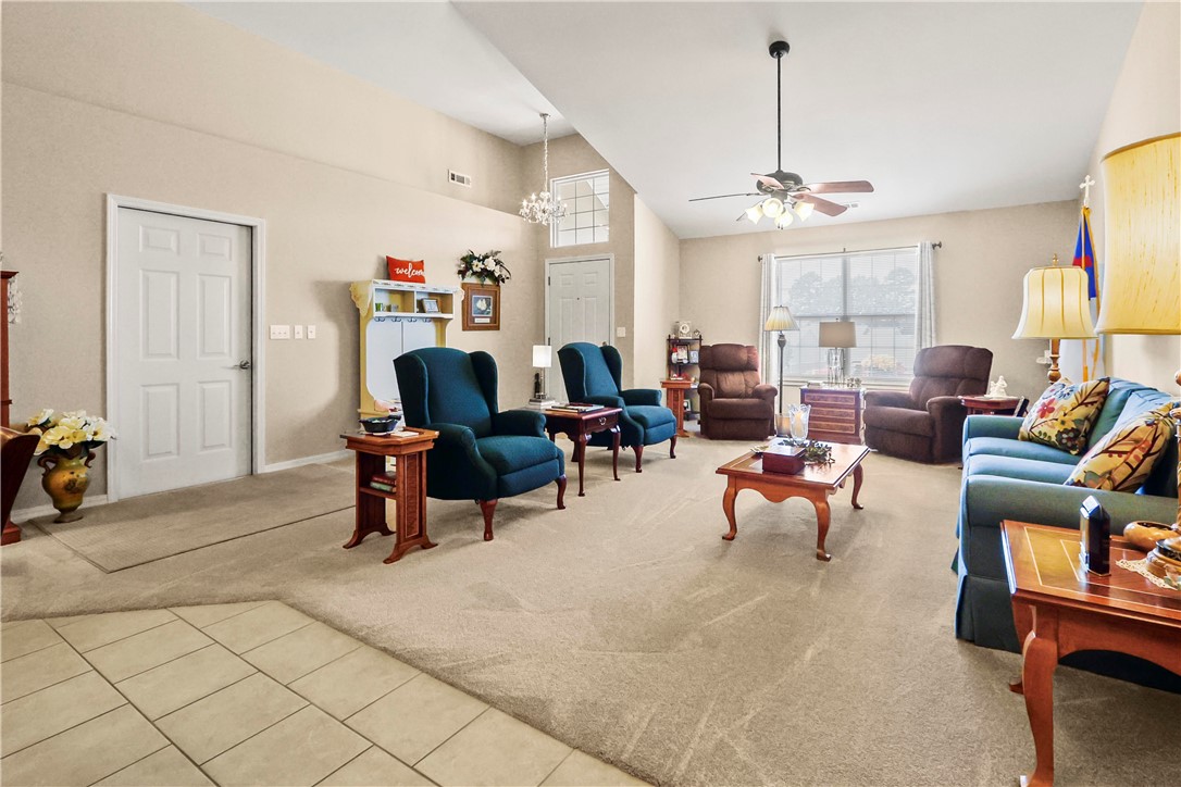 3107 Belmont Avenue 7