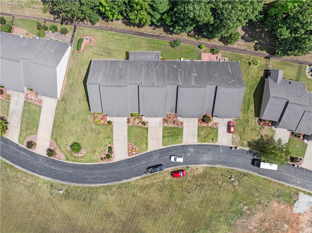 3107 Belmont Avenue 7