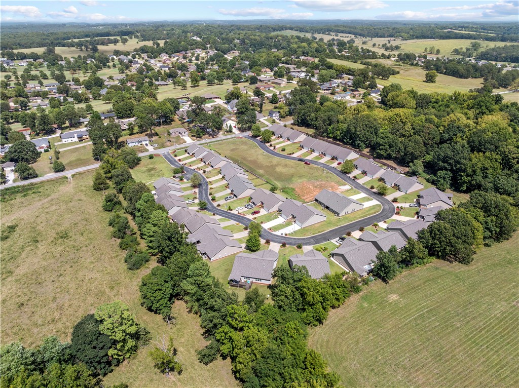 3107 Belmont Avenue 7