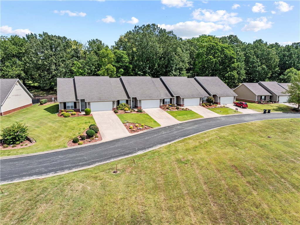 3107 Belmont Avenue 7