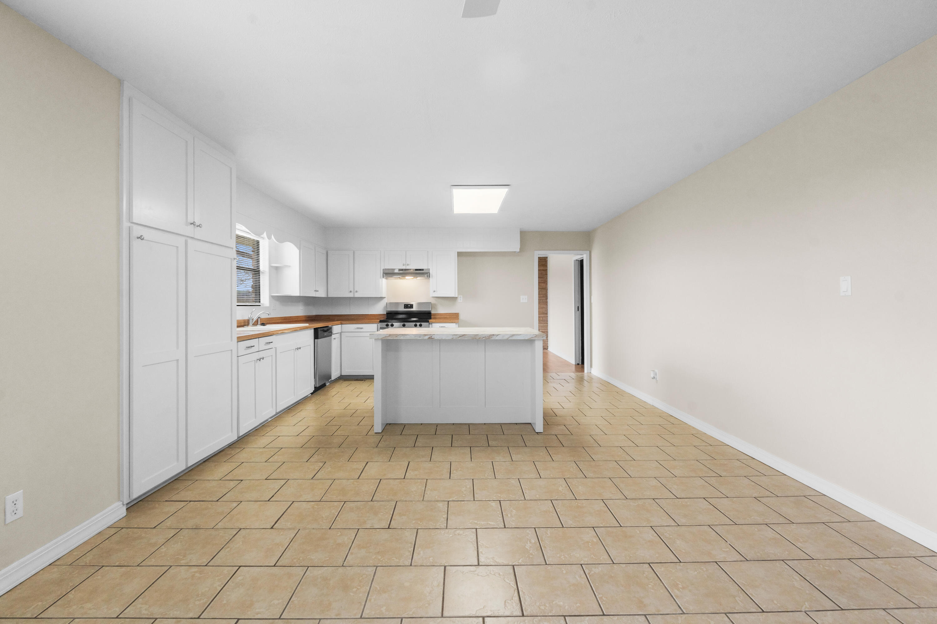 843 Black Ranch Road