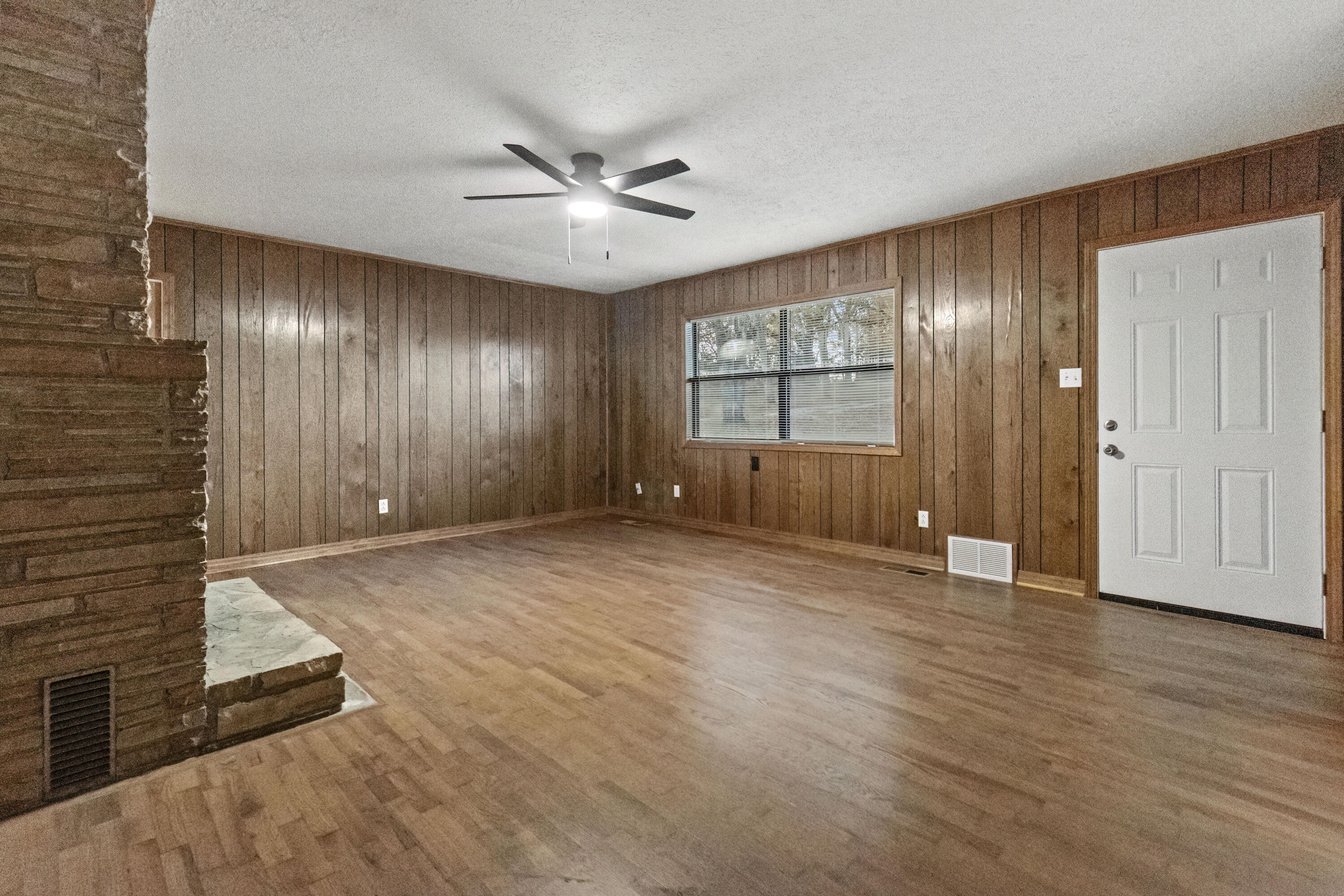 843 Black Ranch Road