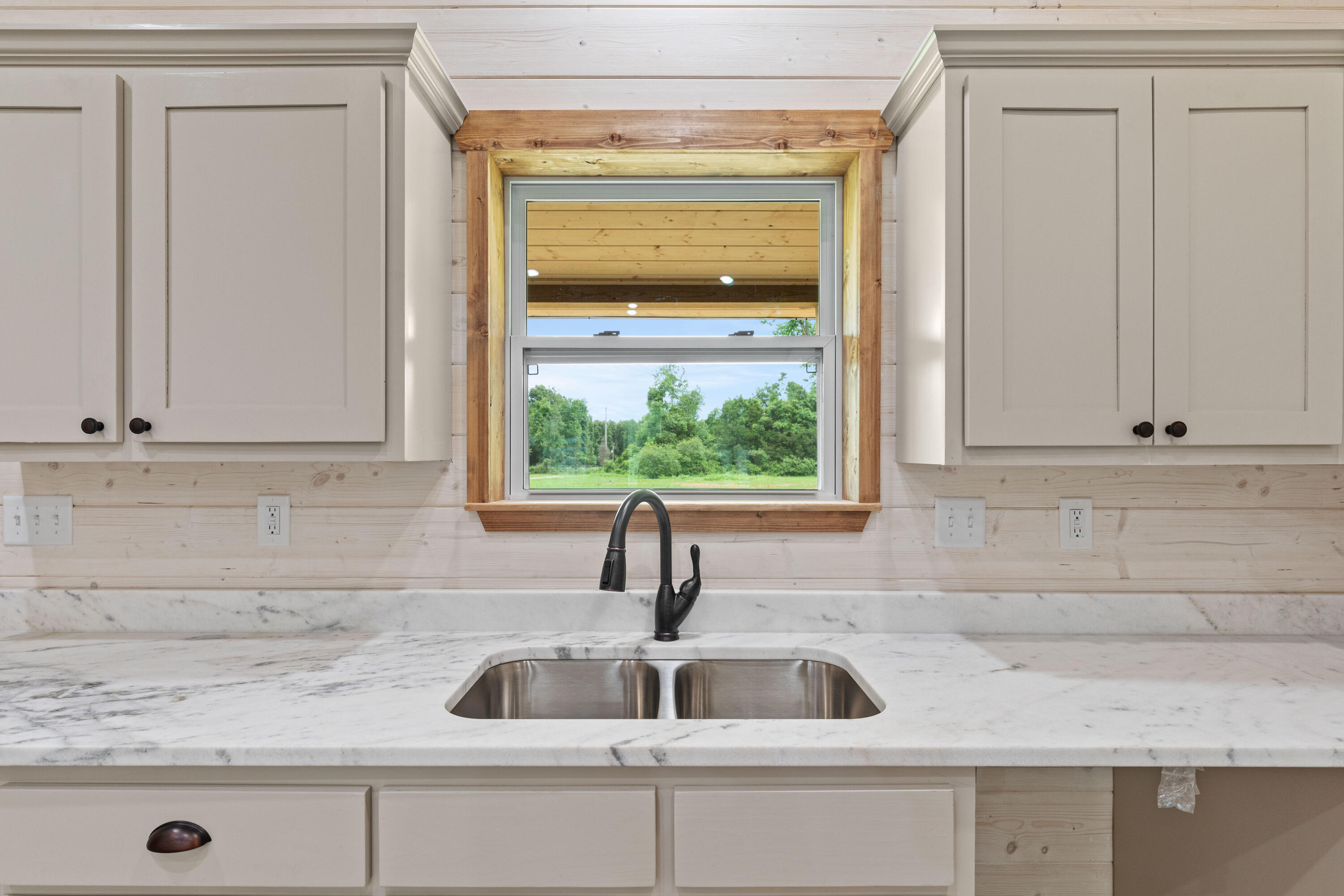 2383 Lone Oak Dairy Road