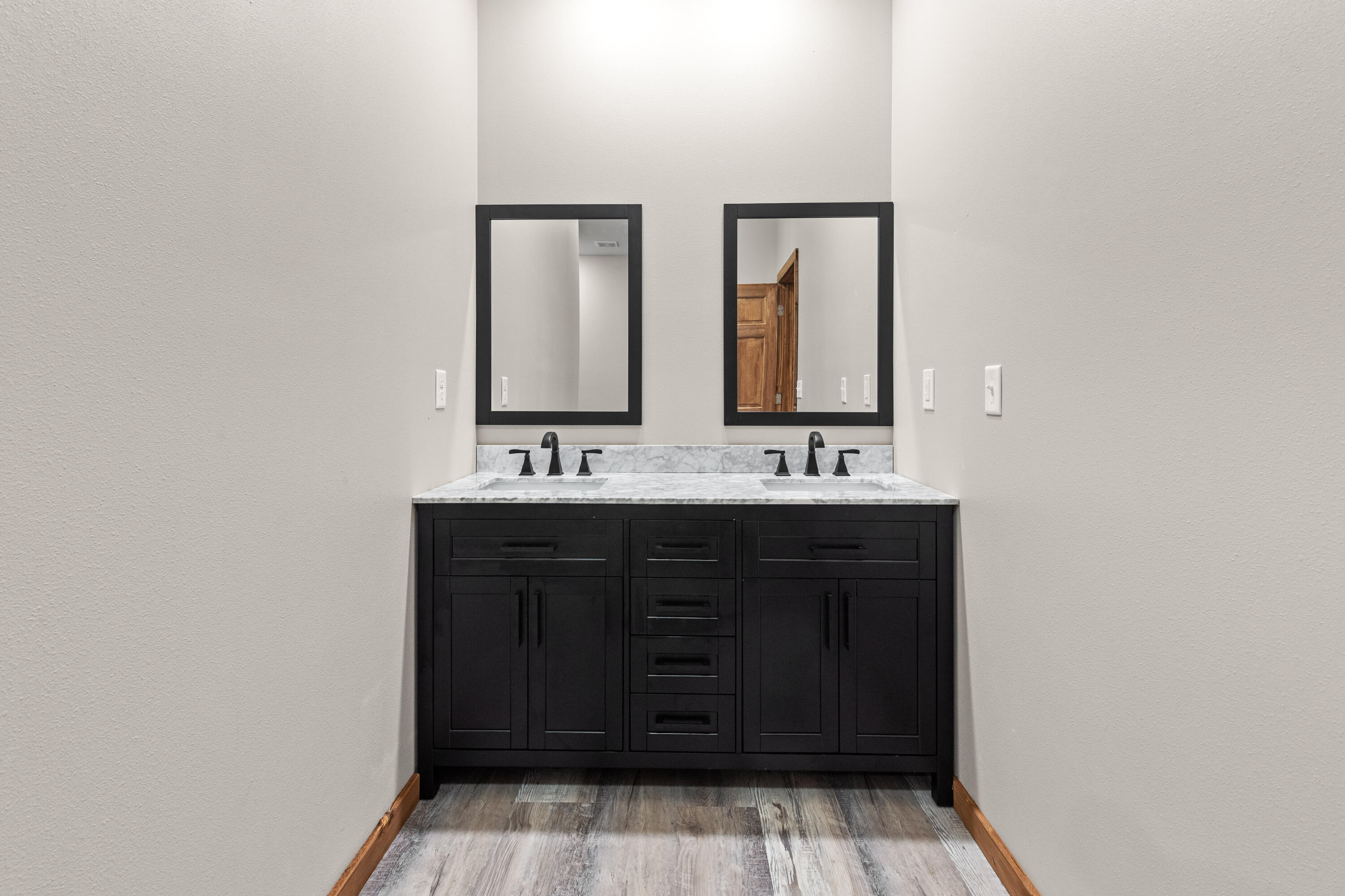 2383 Lone Oak Dairy Road