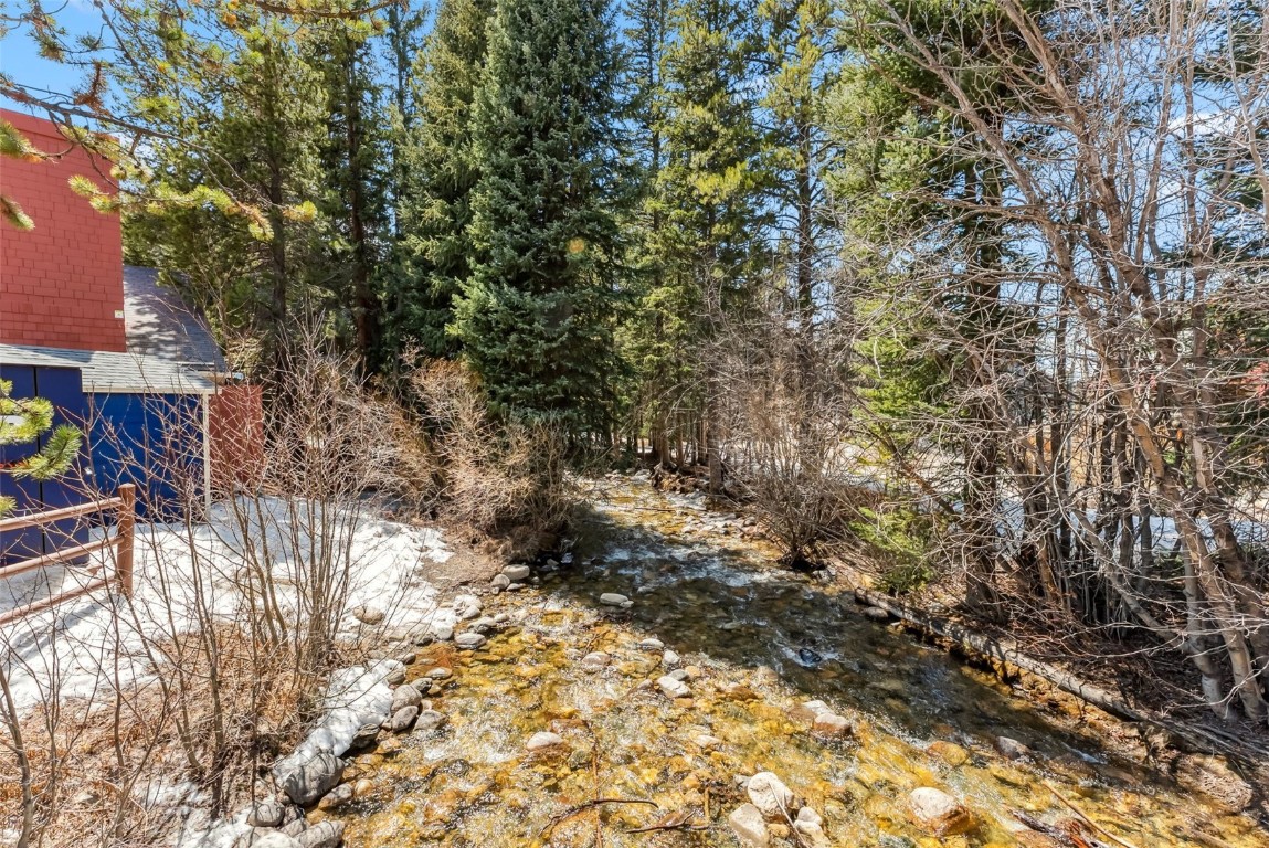 150 Dercum SQUARE 8530