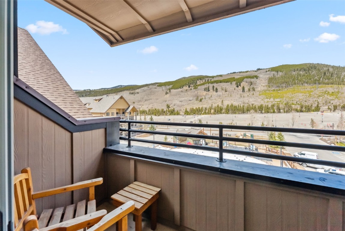 150 Dercum SQUARE 8530