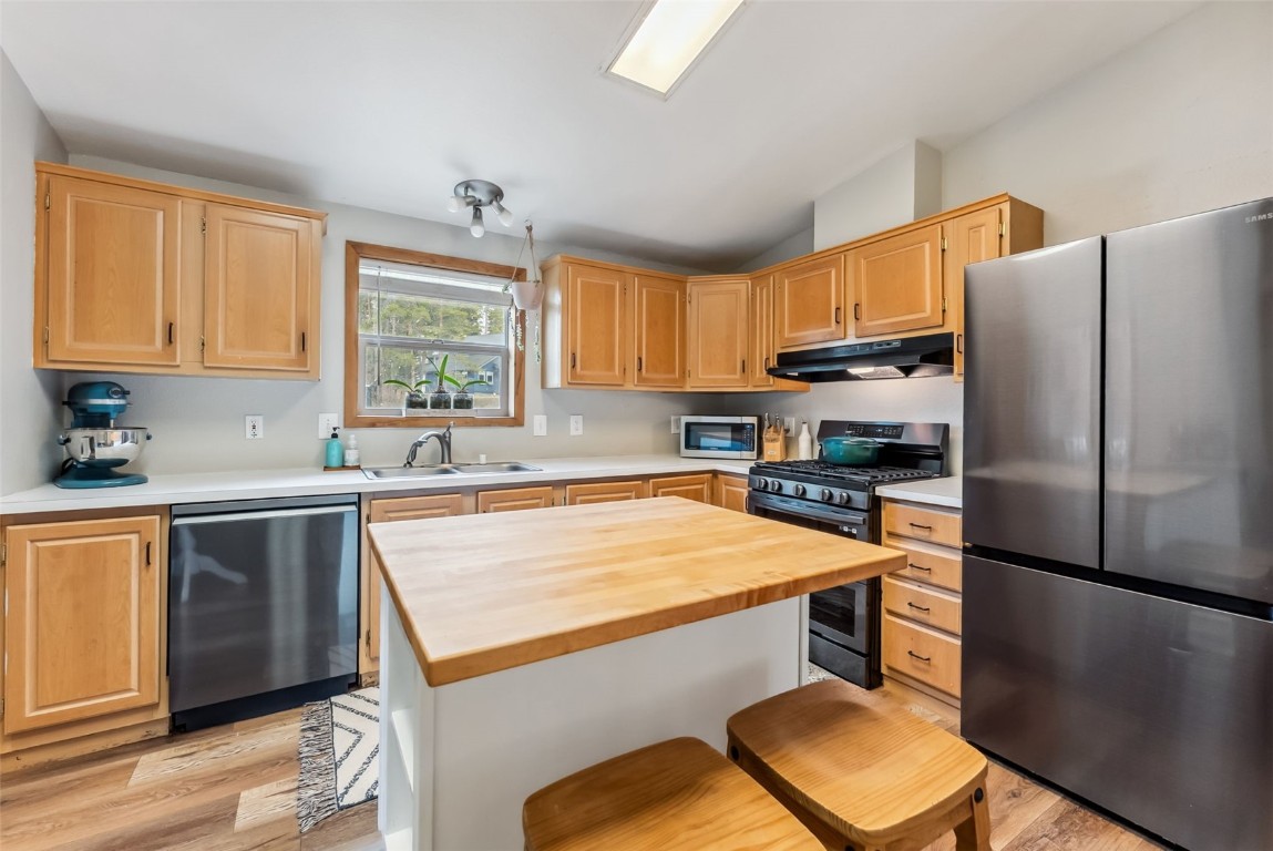 764 Blue Ridge ROAD