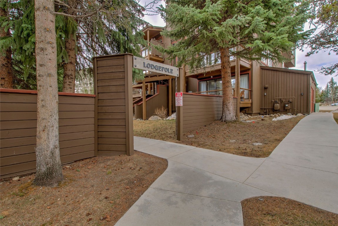 21700 Us Highway 6 2011