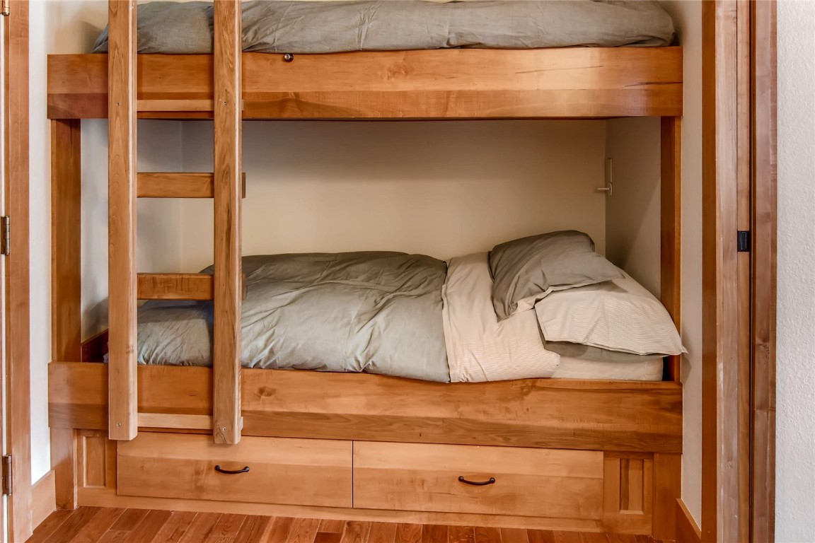 45 Beeler PLACE 2309