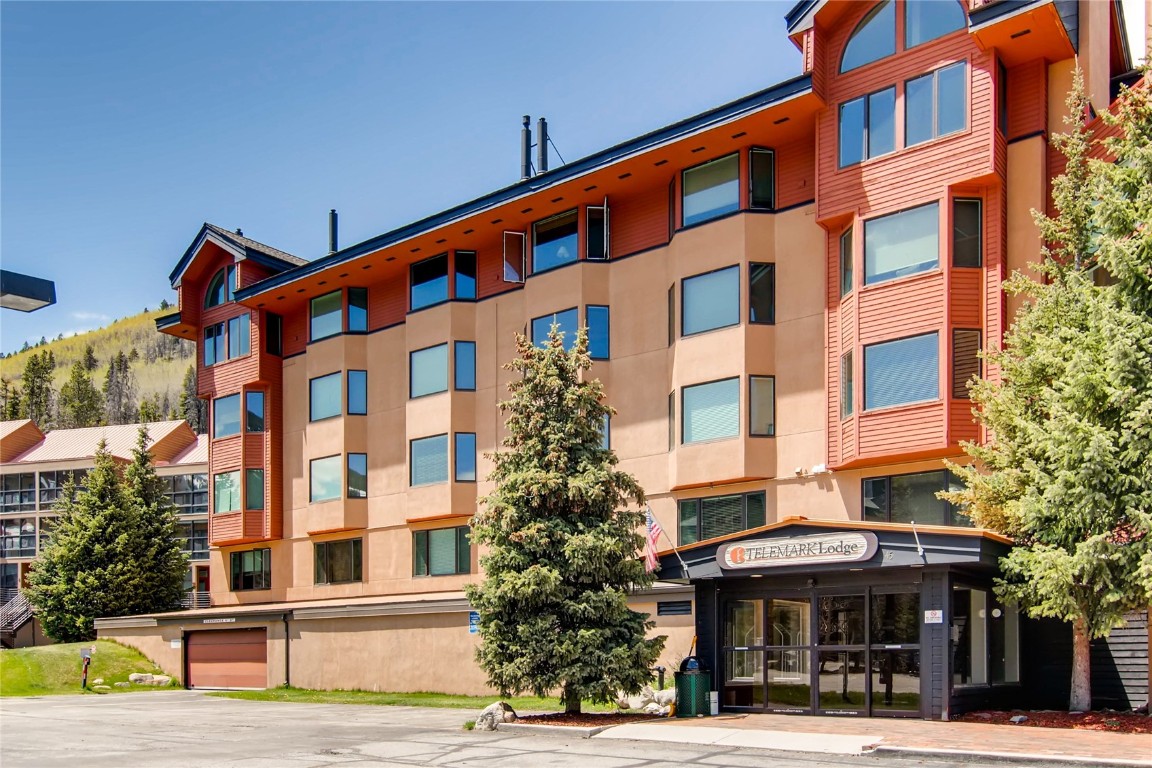 45 Beeler PLACE 2309