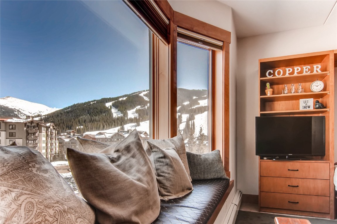 45 Beeler PLACE 2309