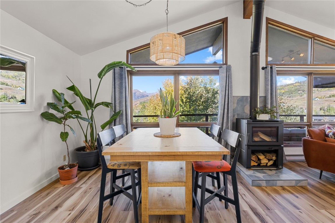 238 Deer Path ROAD