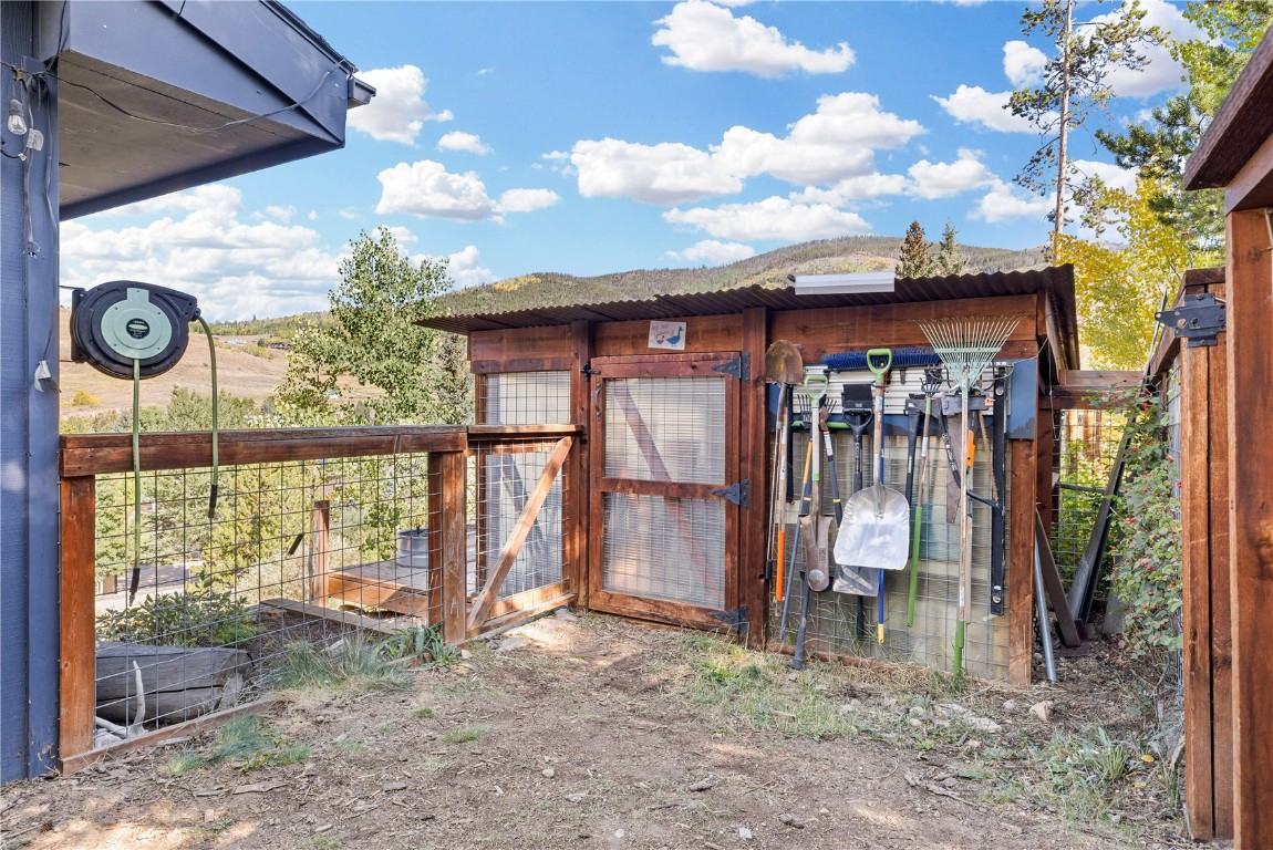 238 Deer Path ROAD
