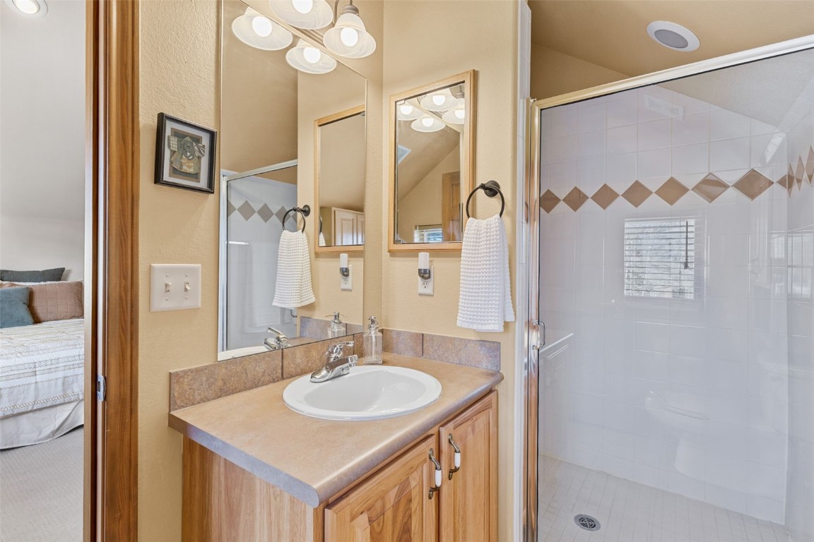 846 Blue River PARKWAY C2