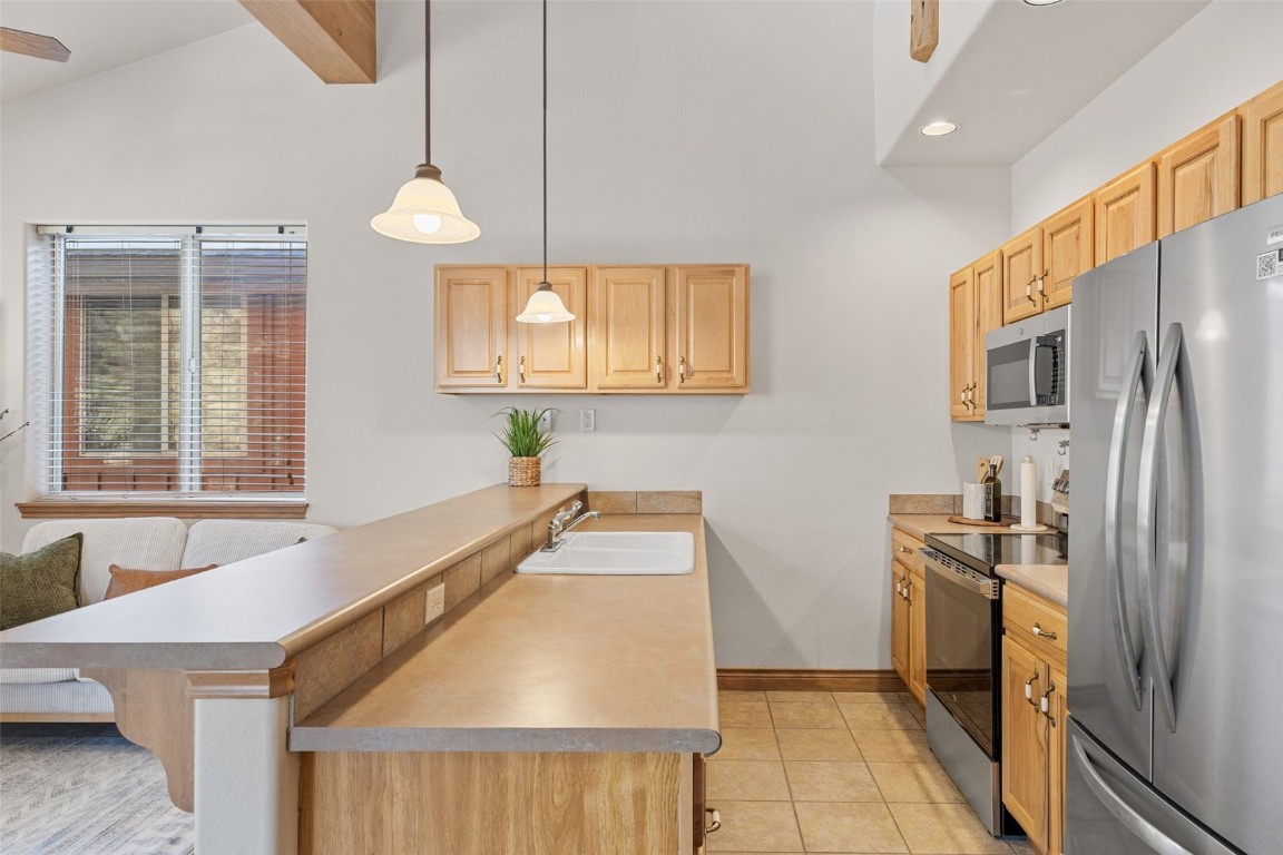 846 Blue River PARKWAY C2