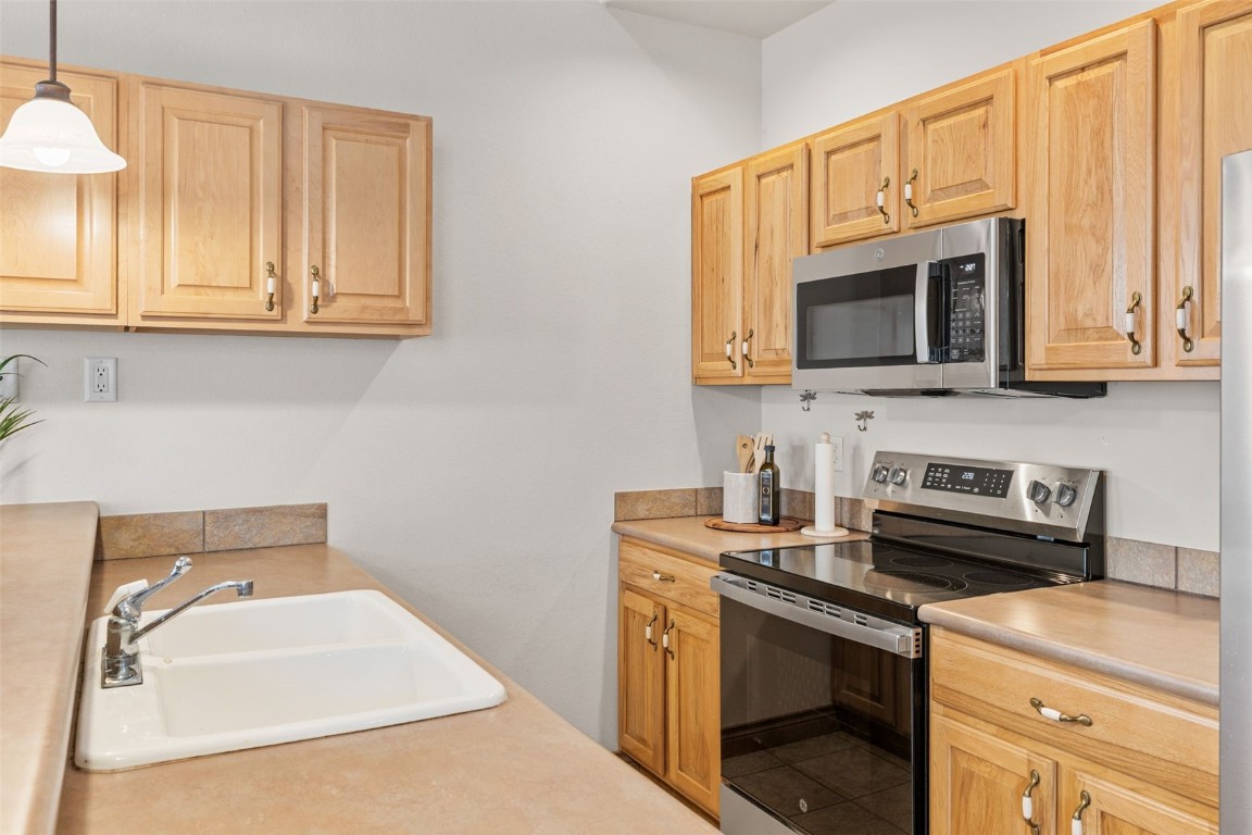 846 Blue River PARKWAY C2