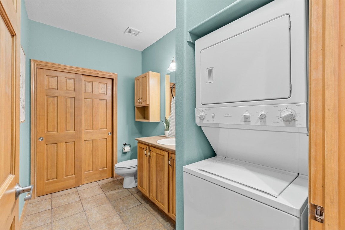 846 Blue River PARKWAY C2