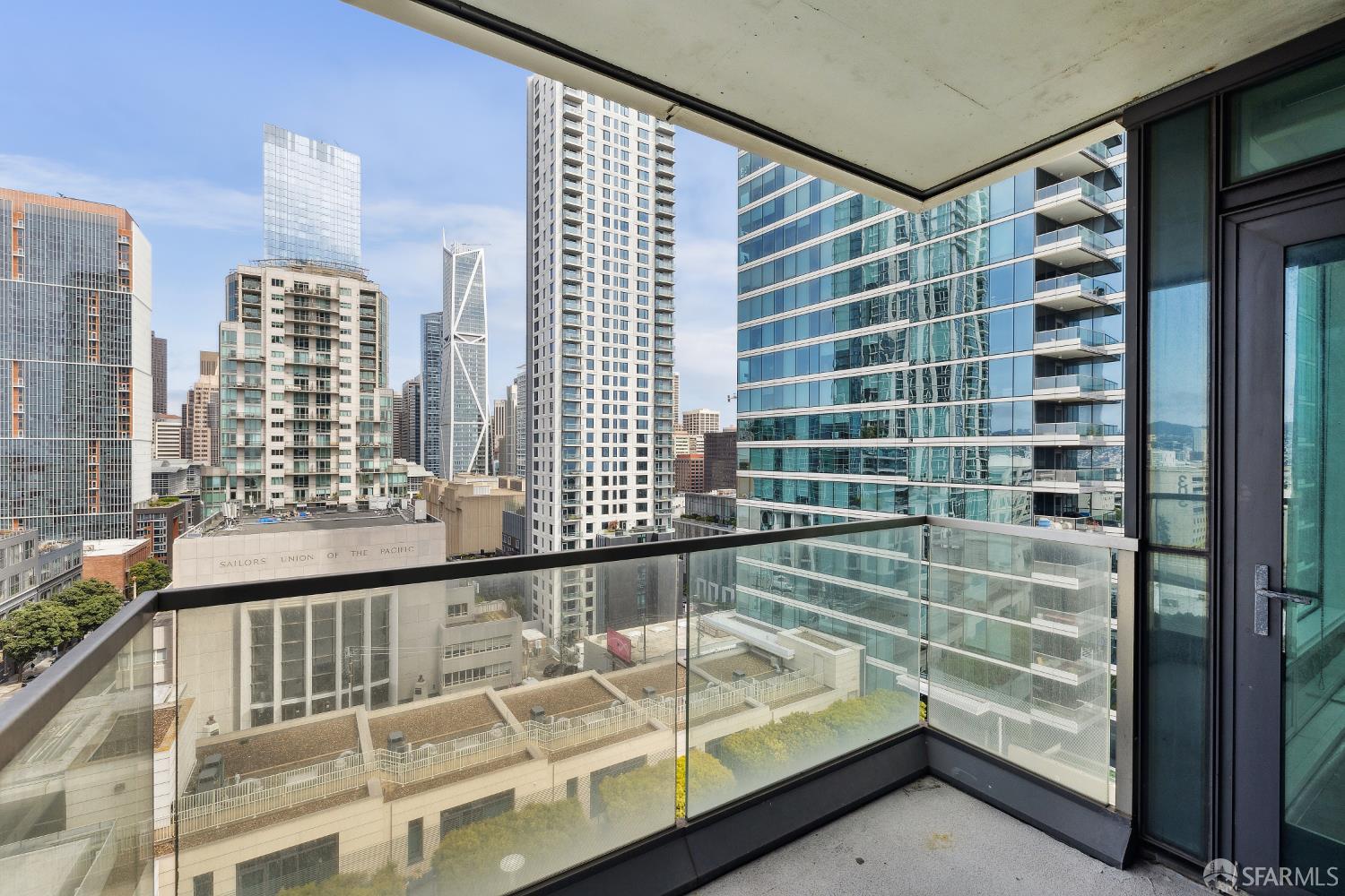 425 1st Street # 1307