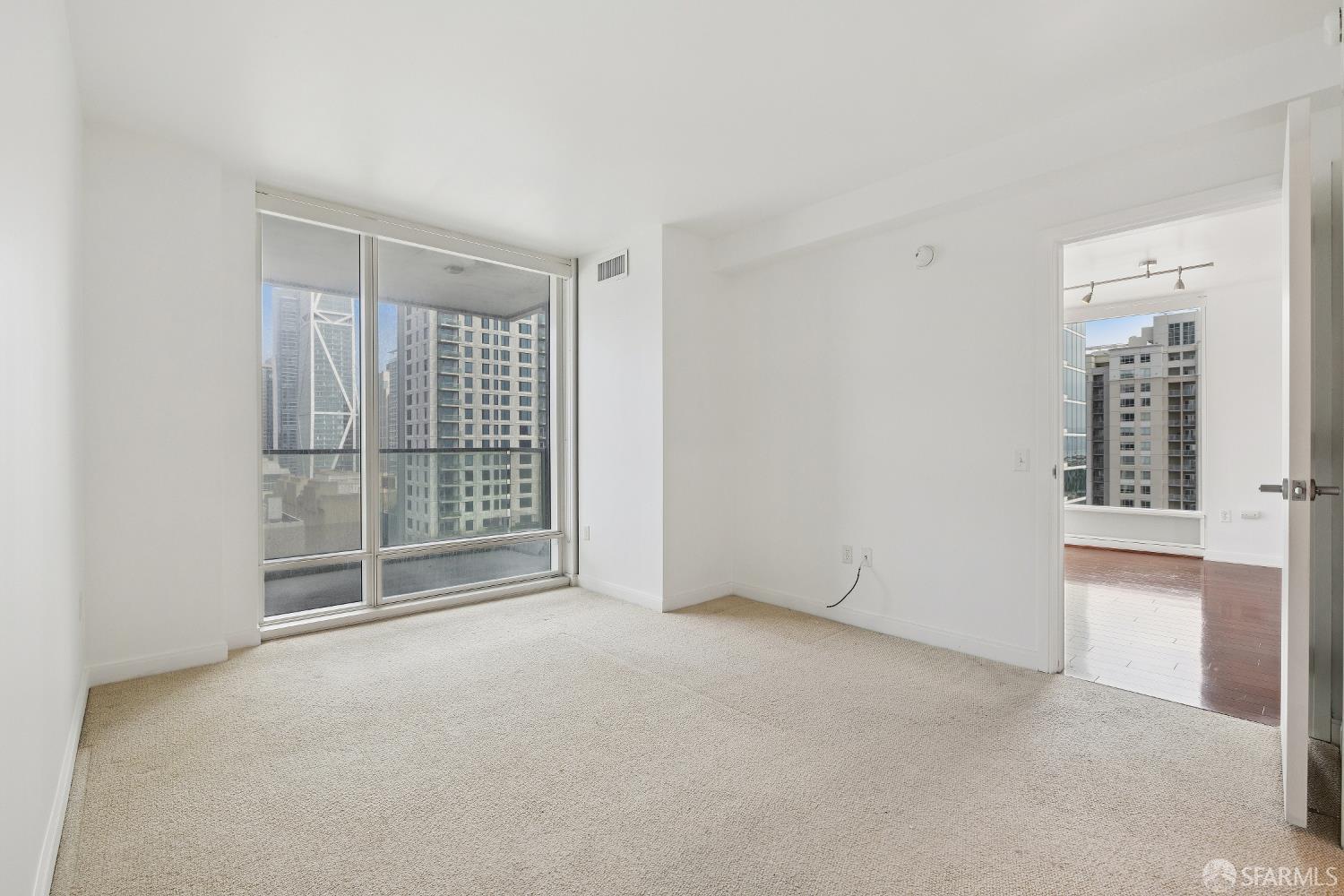 425 1st Street # 1307