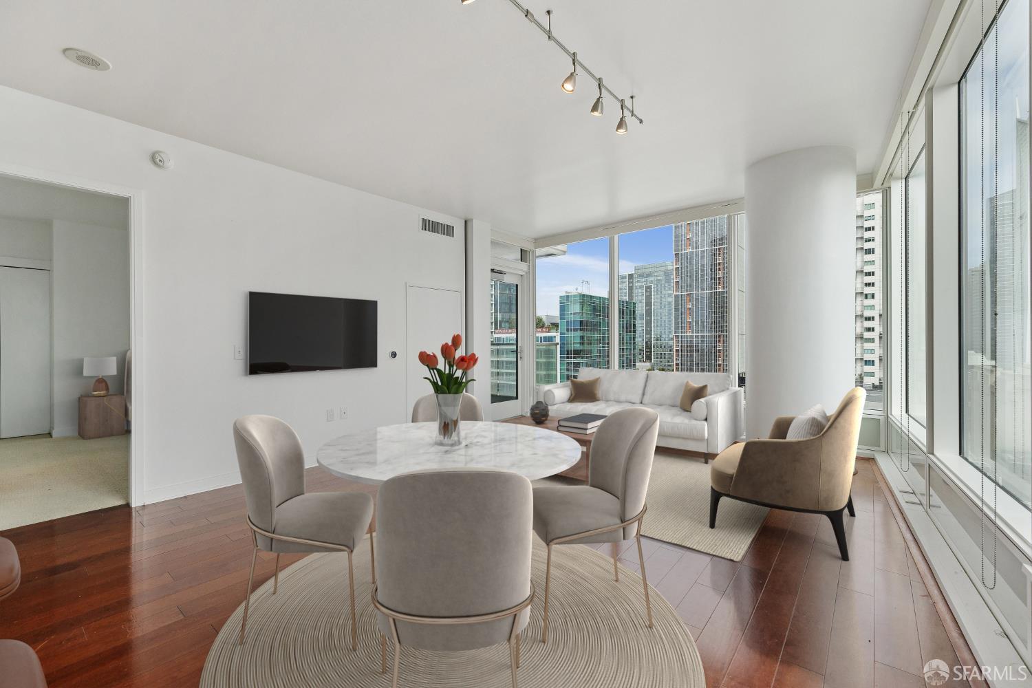 425 1st Street # 1307