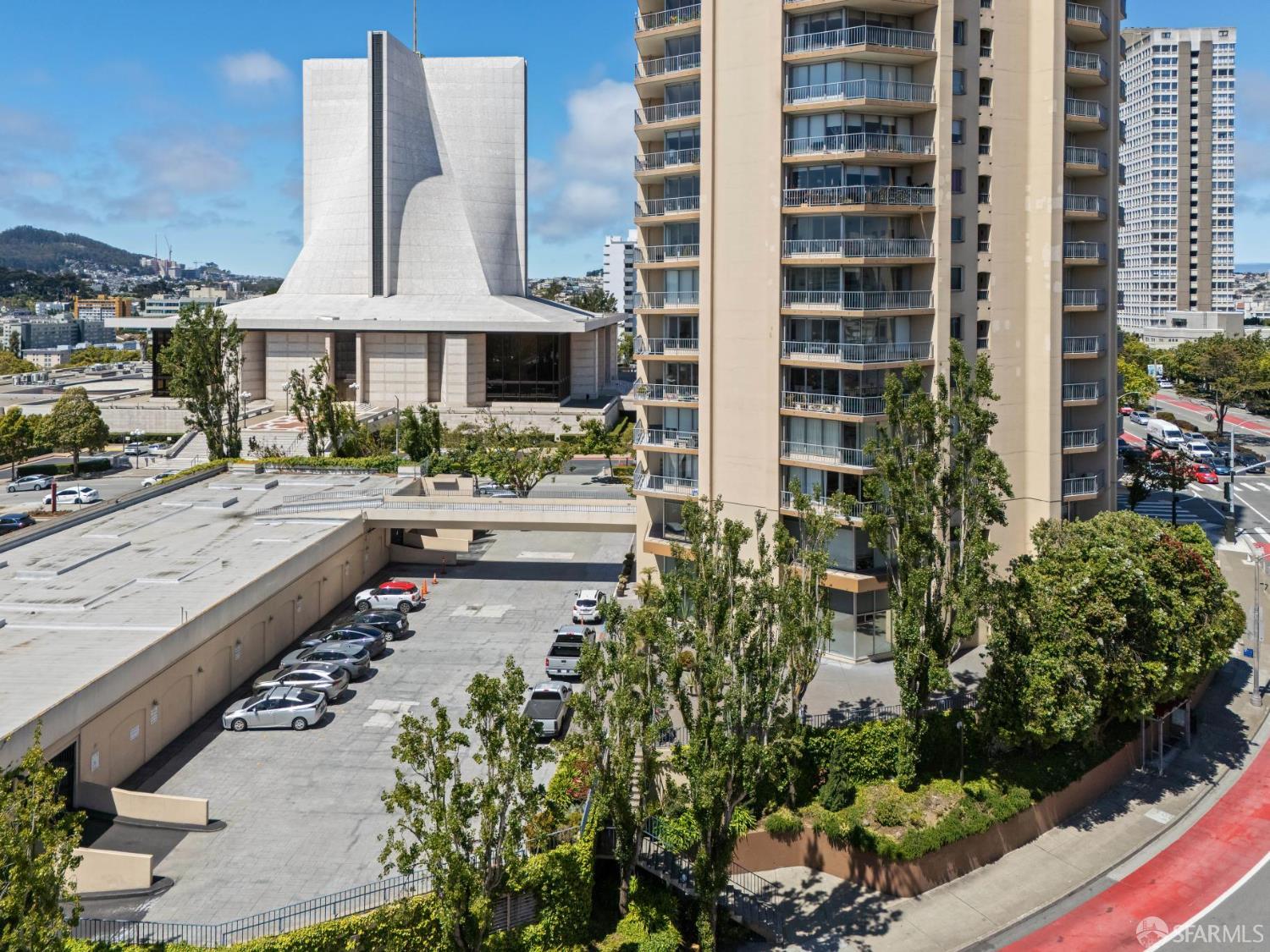 1200 Gough Street # 3A