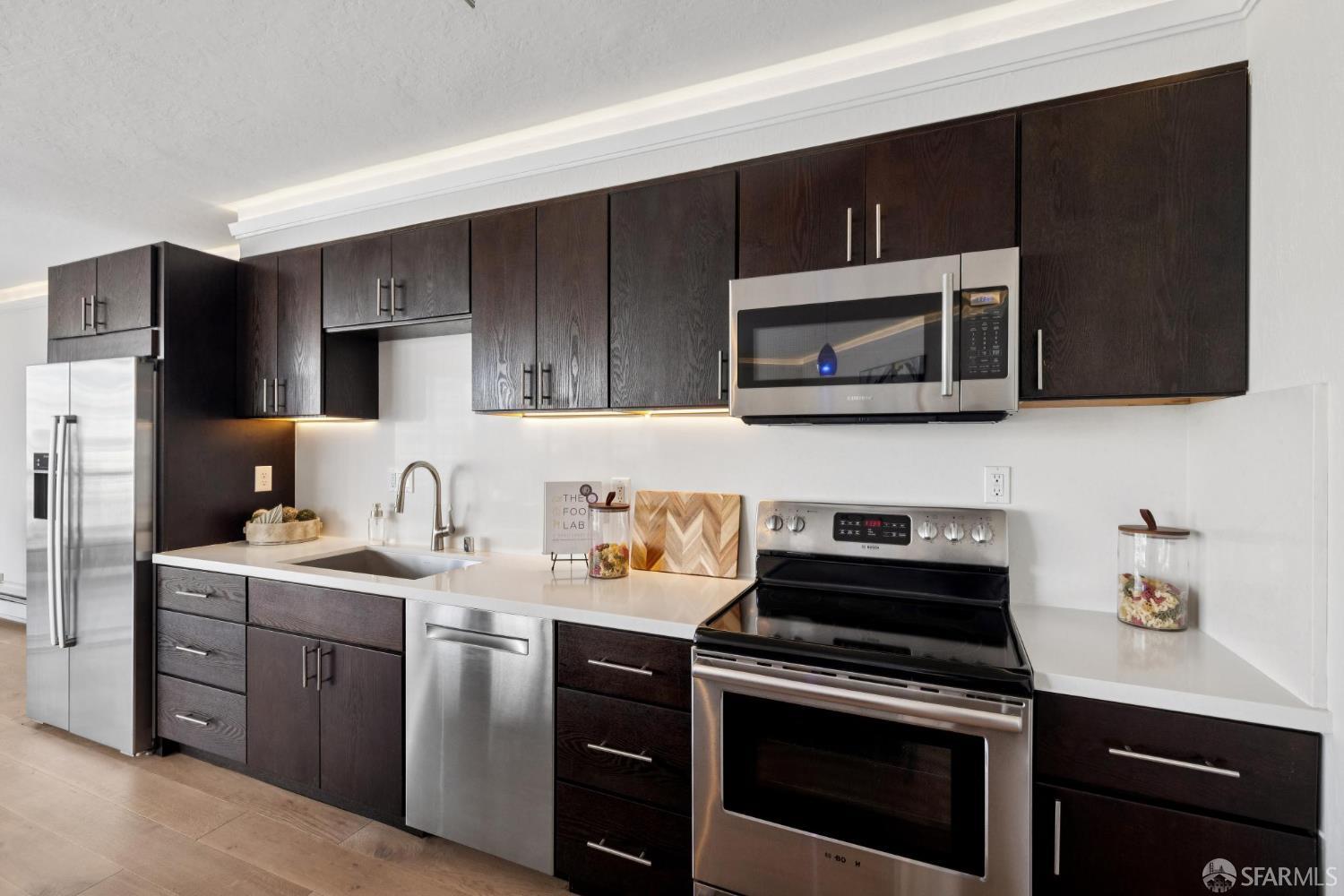 1200 Gough Street # 3A