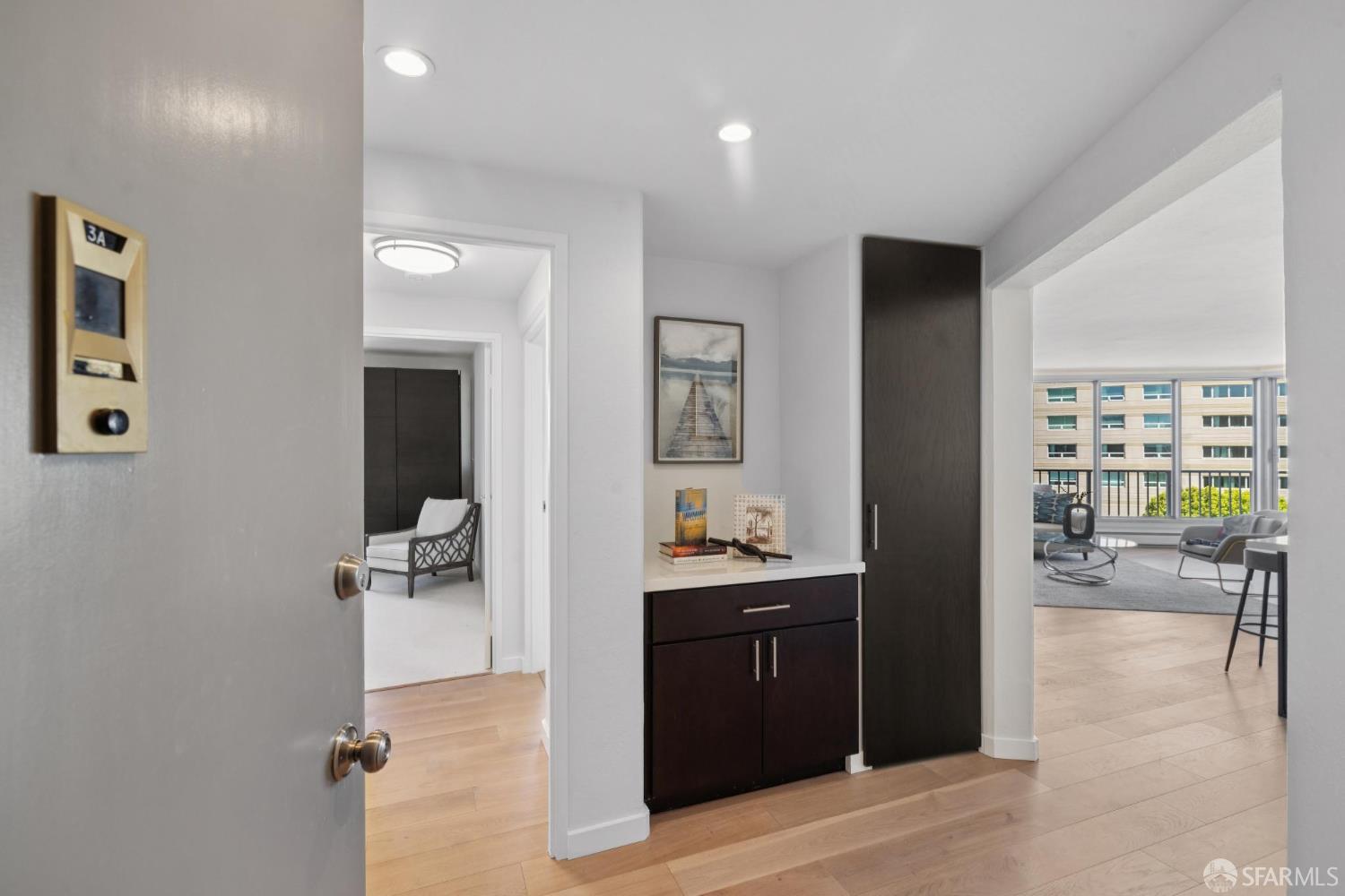 1200 Gough Street # 3A